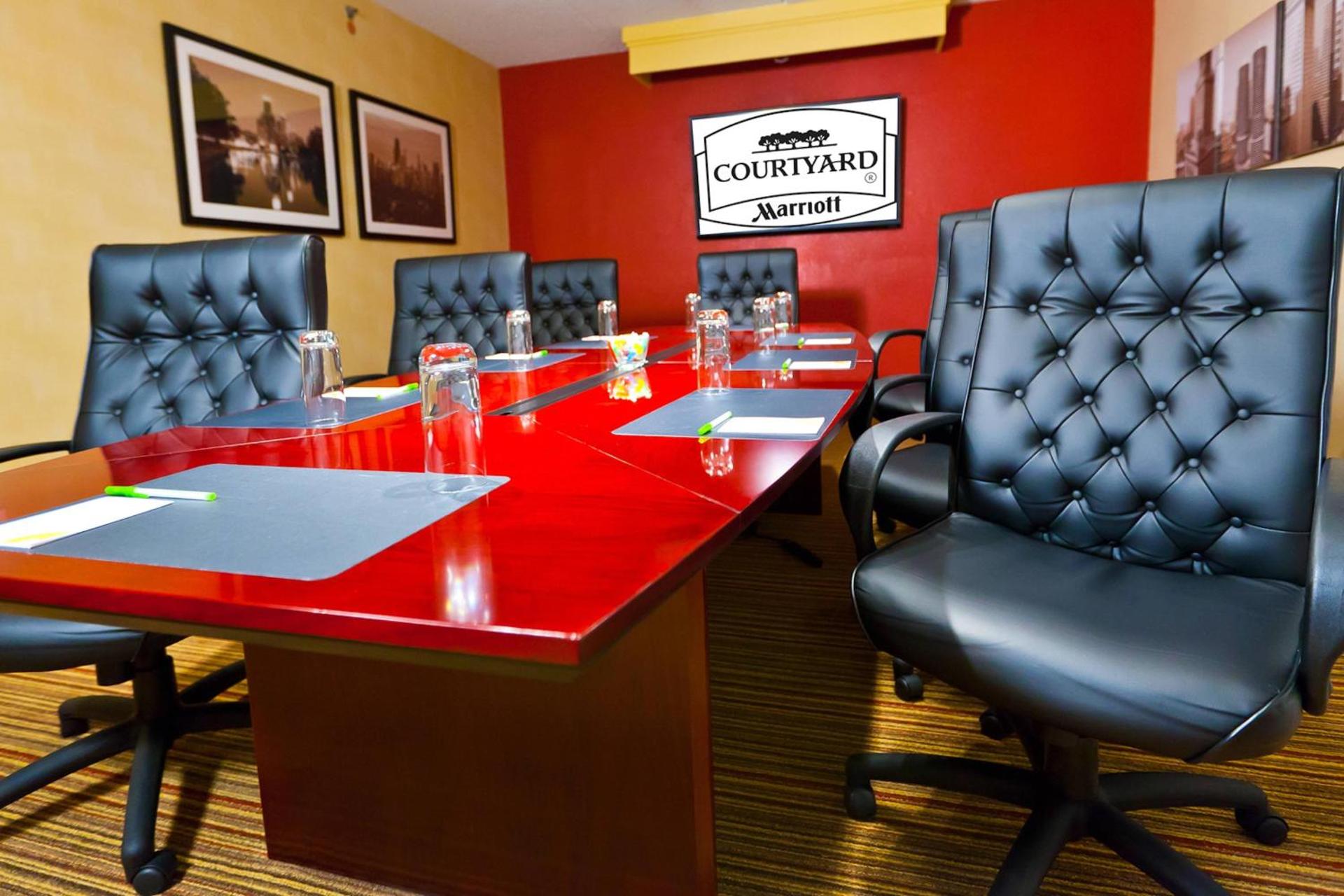 Meeting/conference room