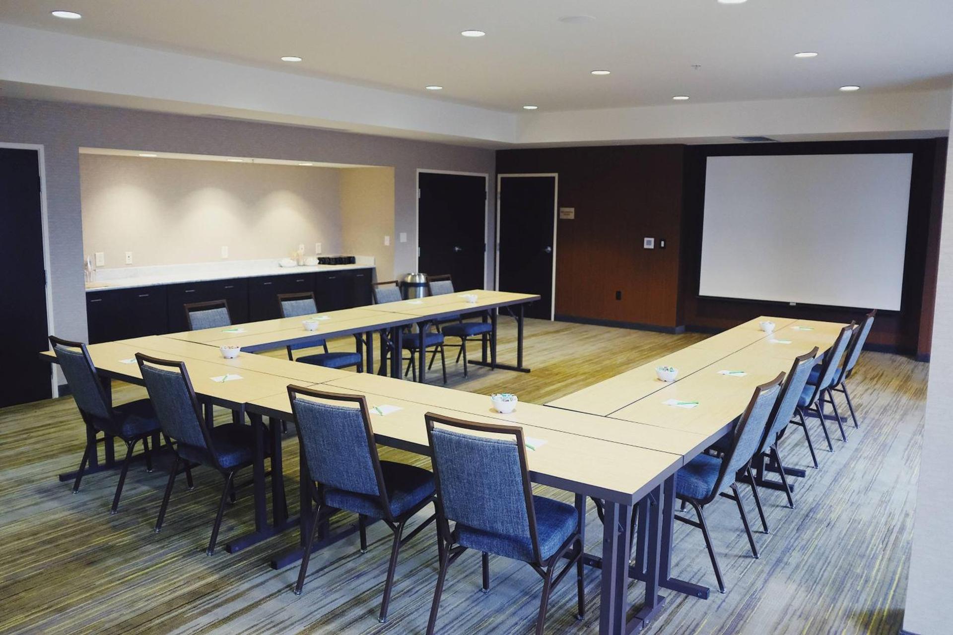 Meeting/conference room