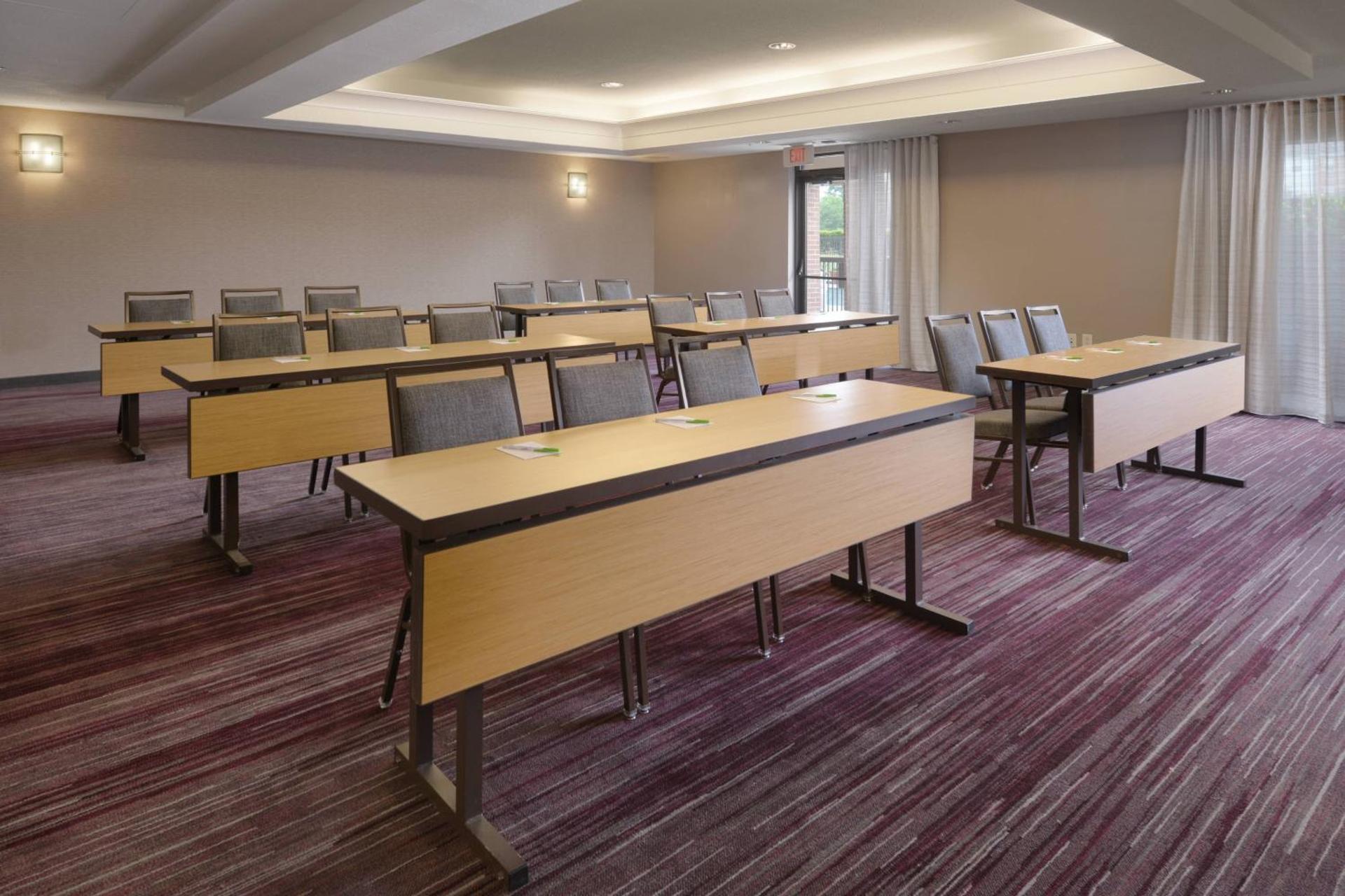 Meeting/conference room