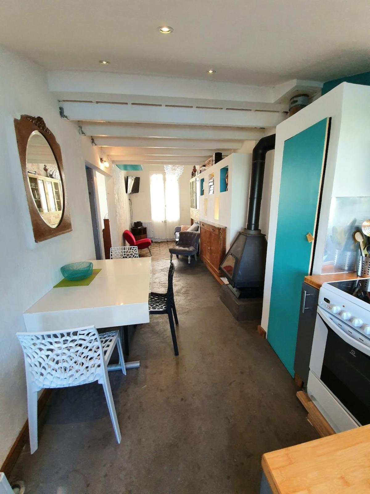 charmante maisonnette a 400m de la plage