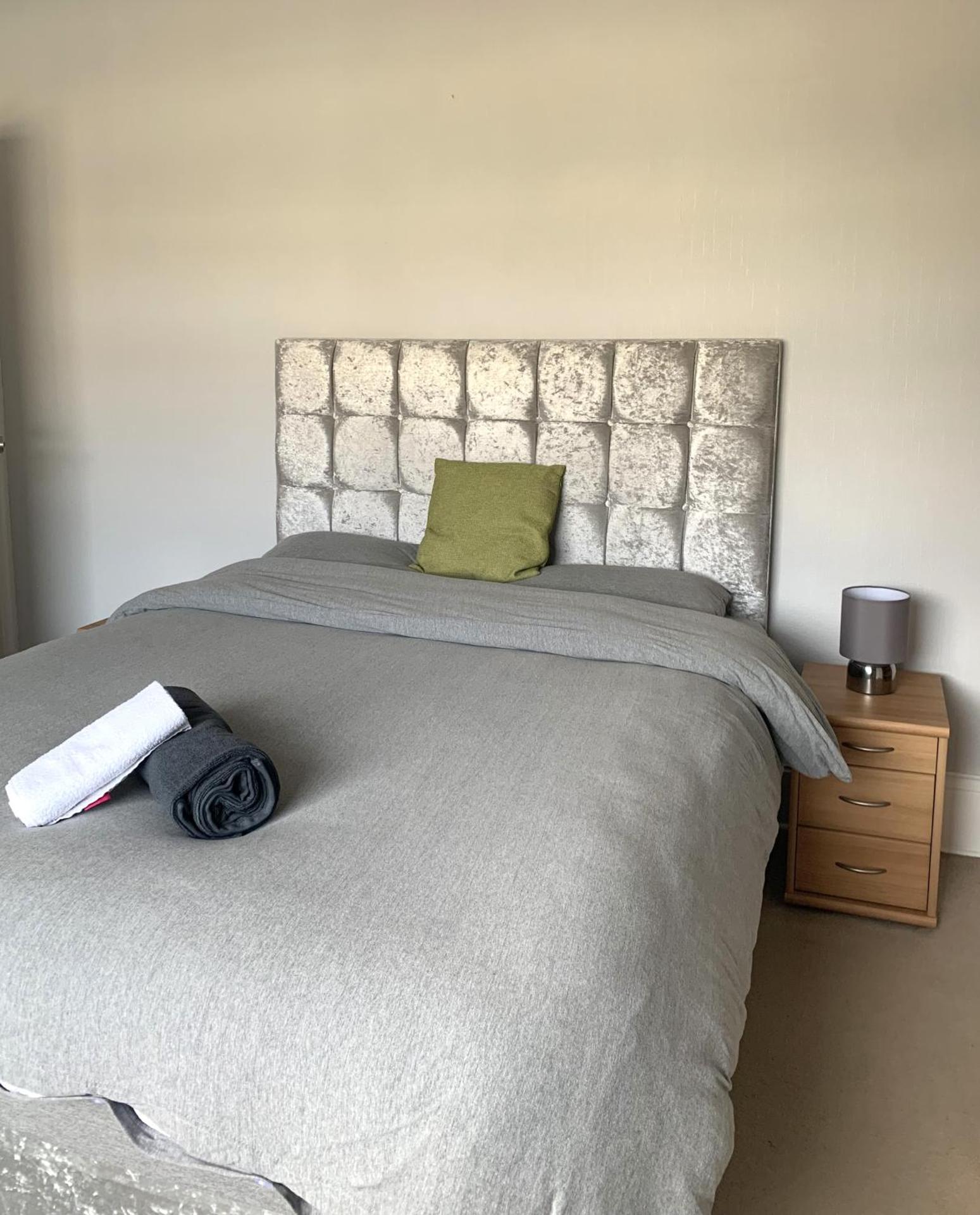 Sowena Contractor Stays - Cleethorpes