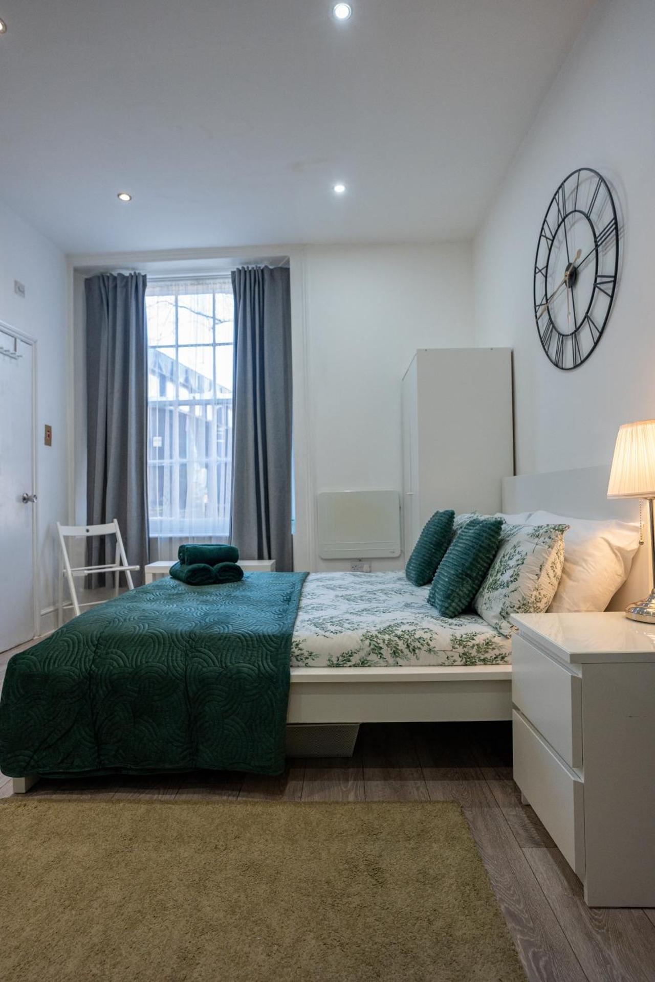 Beautiful Studio Flat in Hackney next to Overground Station