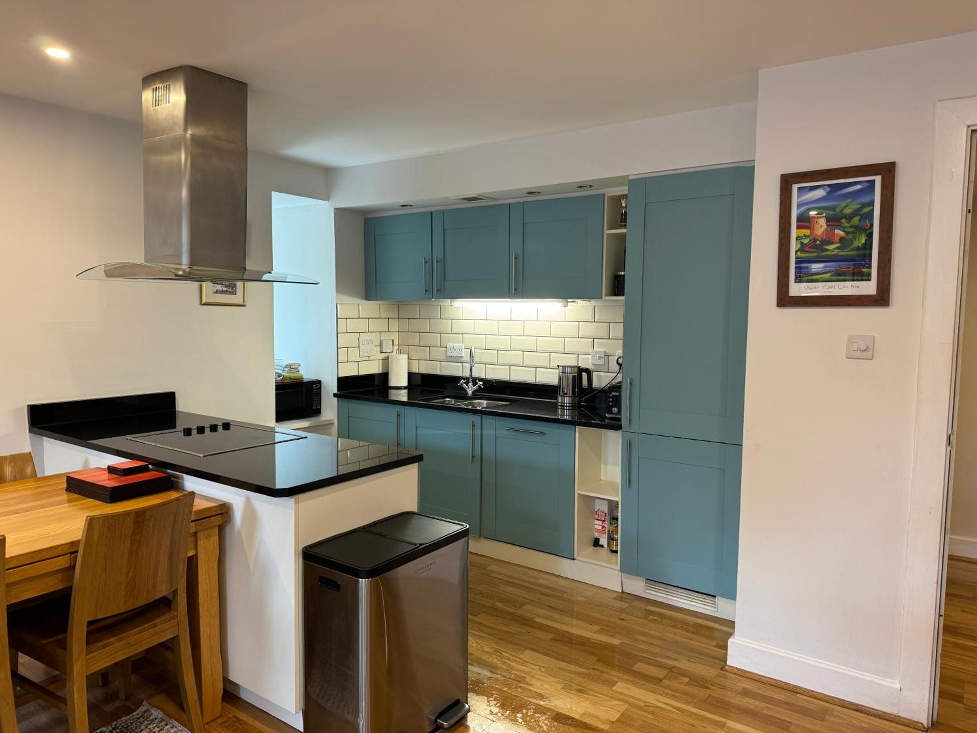 Old School Apartments Highland Club