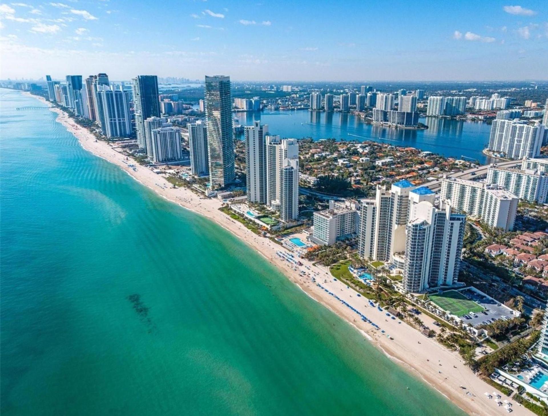 Condominium Sunny Isles Ocean Reserve