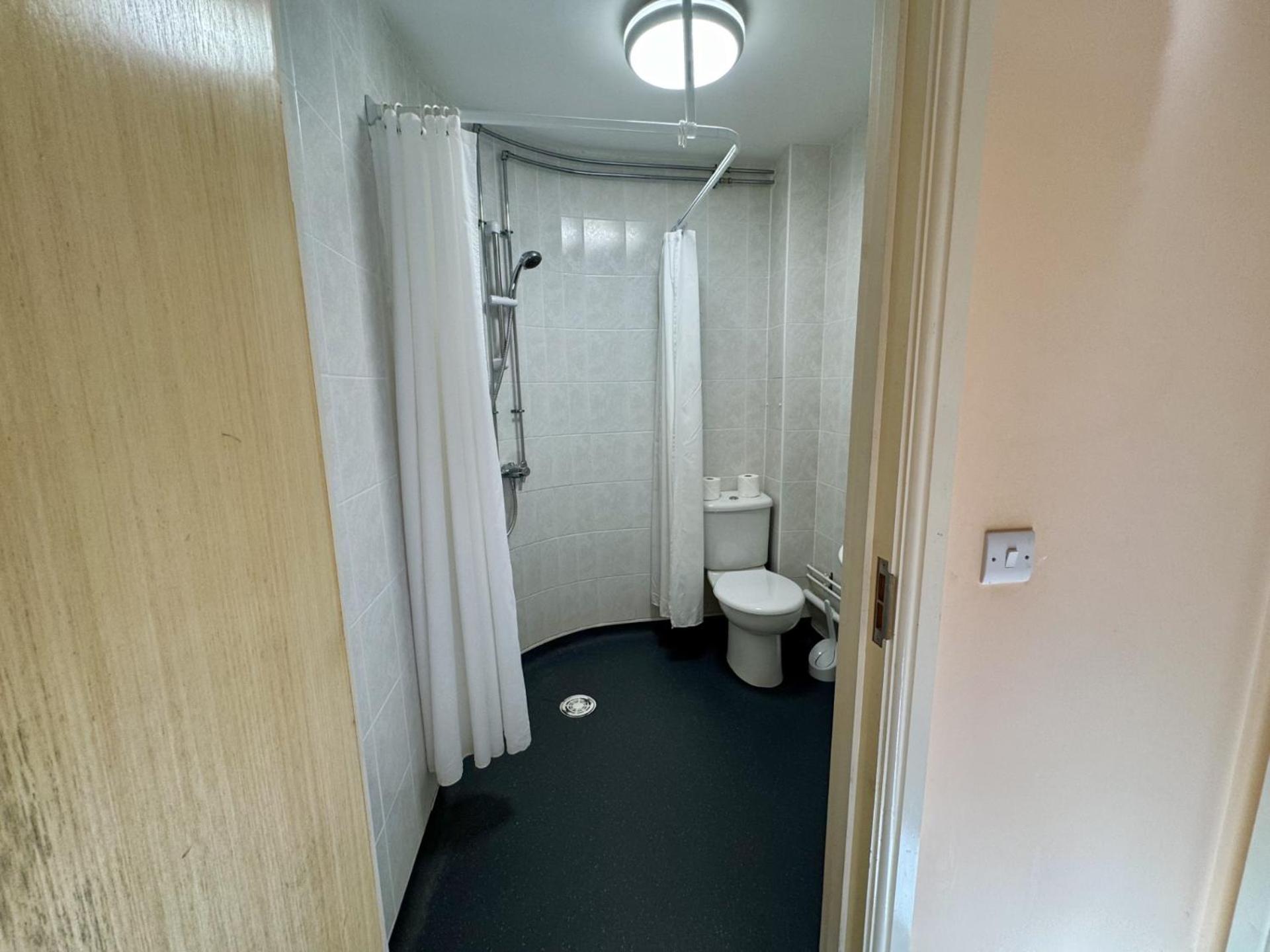 Standard Single Room with Shower
