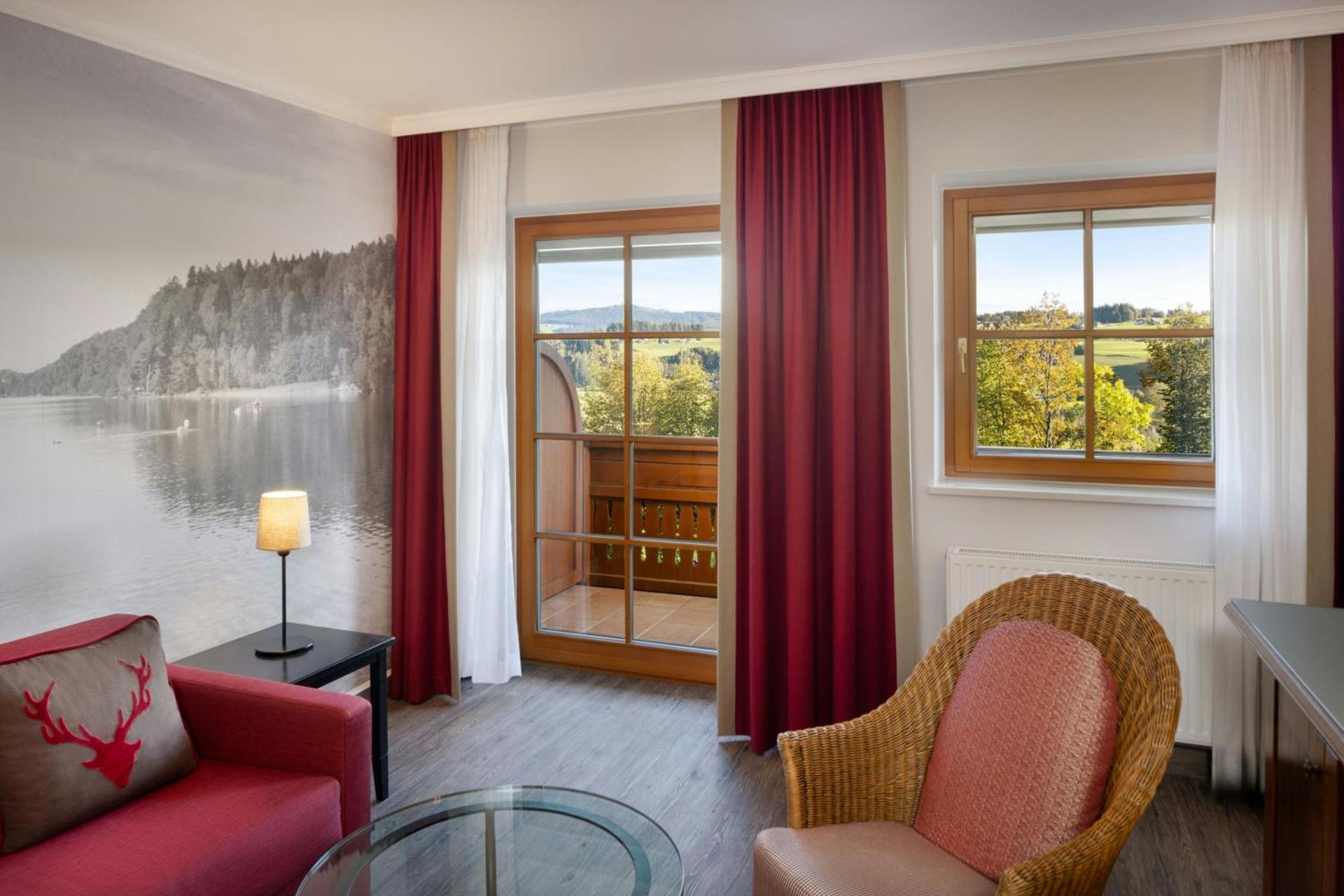 Photo of the whole room