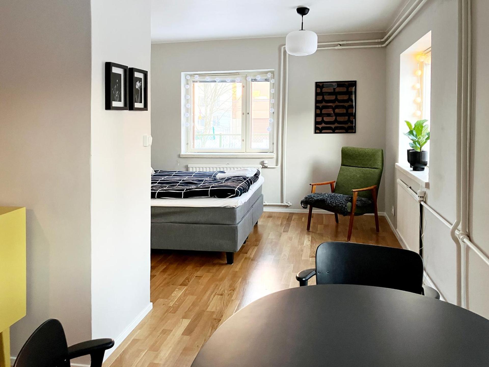 Photo of the whole room