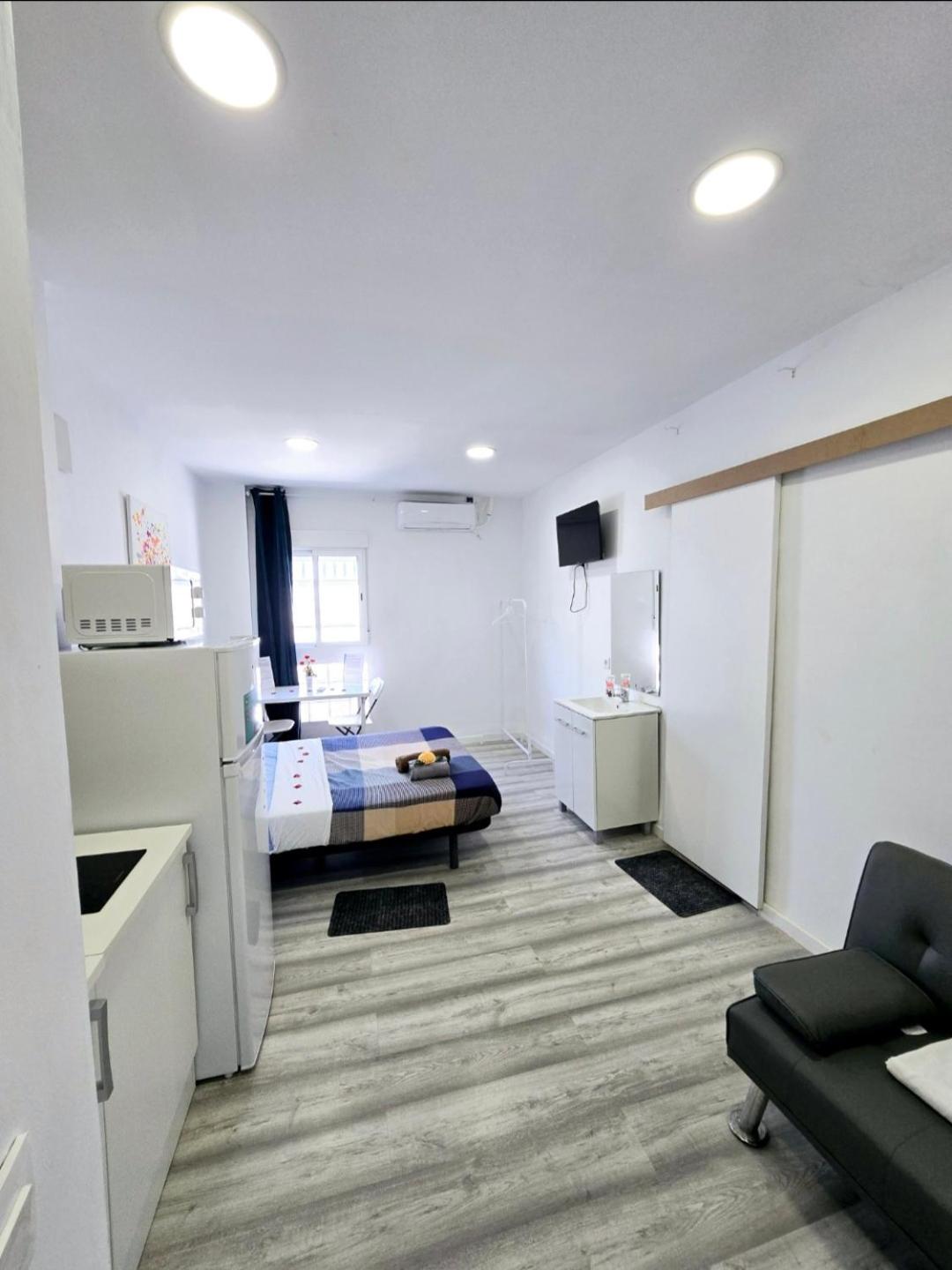 Apartamento Metro Manises y Aeropuerto