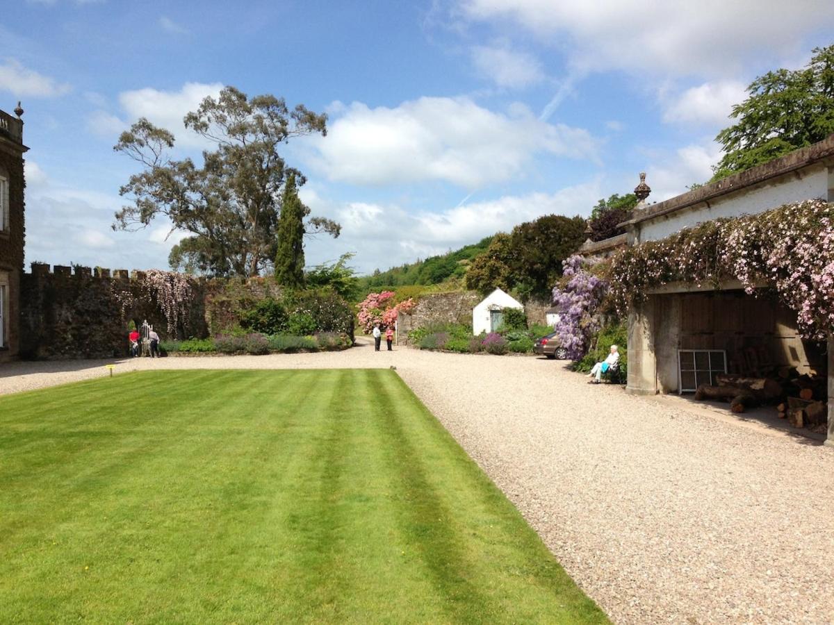 Escape to Garden Haybarn Loft in Georgian Estate Stay