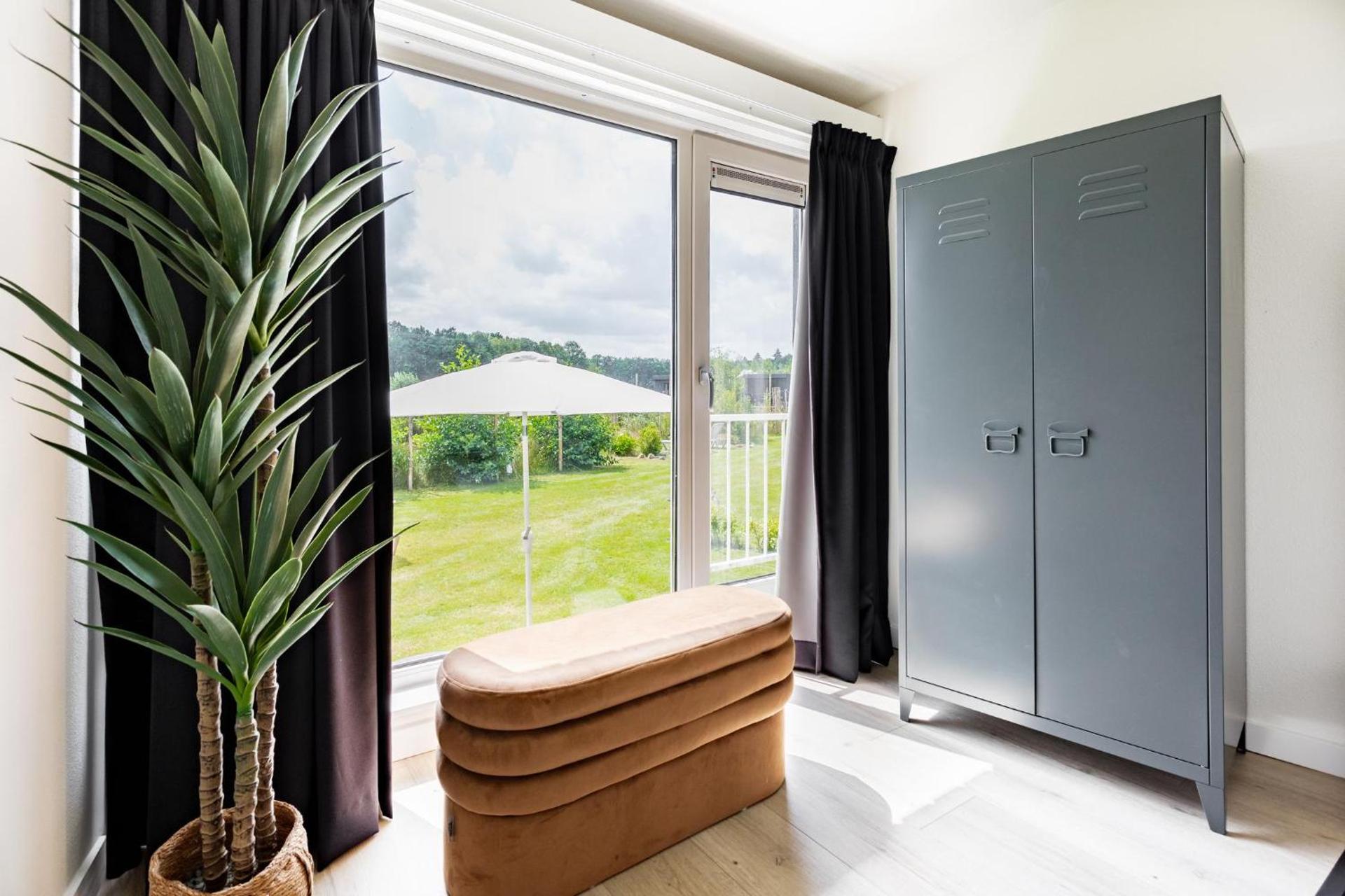 Tiny house XL - Vakantiepark De Kremmer