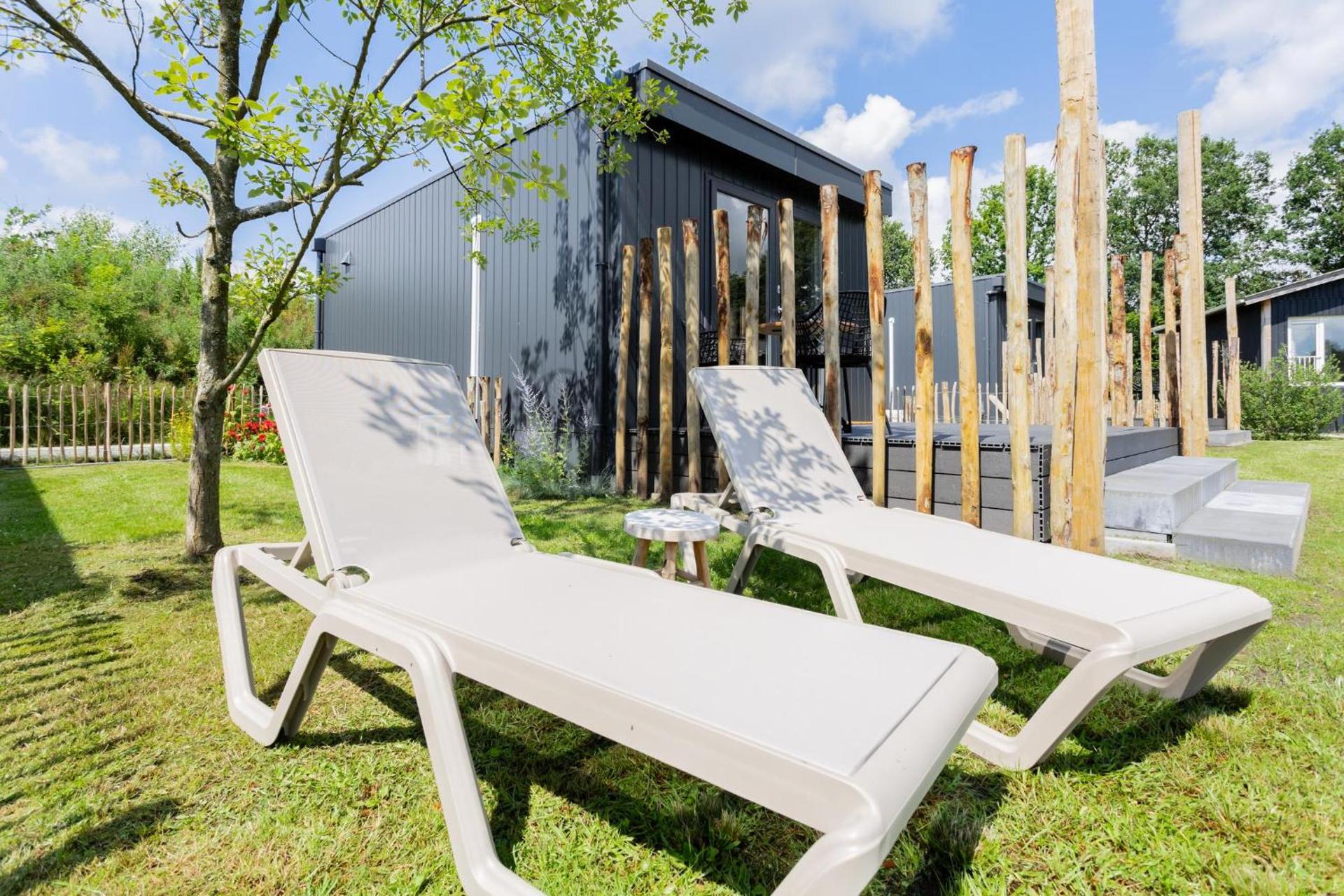 Tiny House with decking | 2 persons