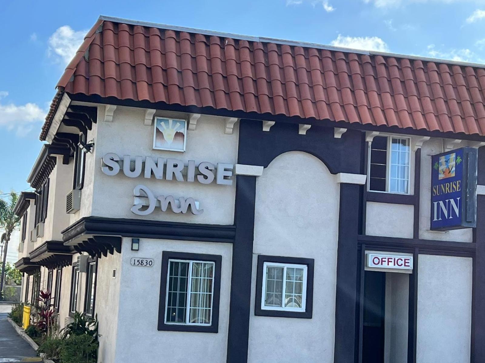 Sunrise Inn