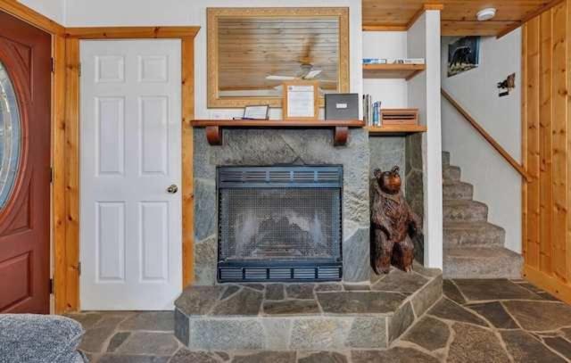 Stay in Yosemite-Cozy Bear North-Sleeps 5