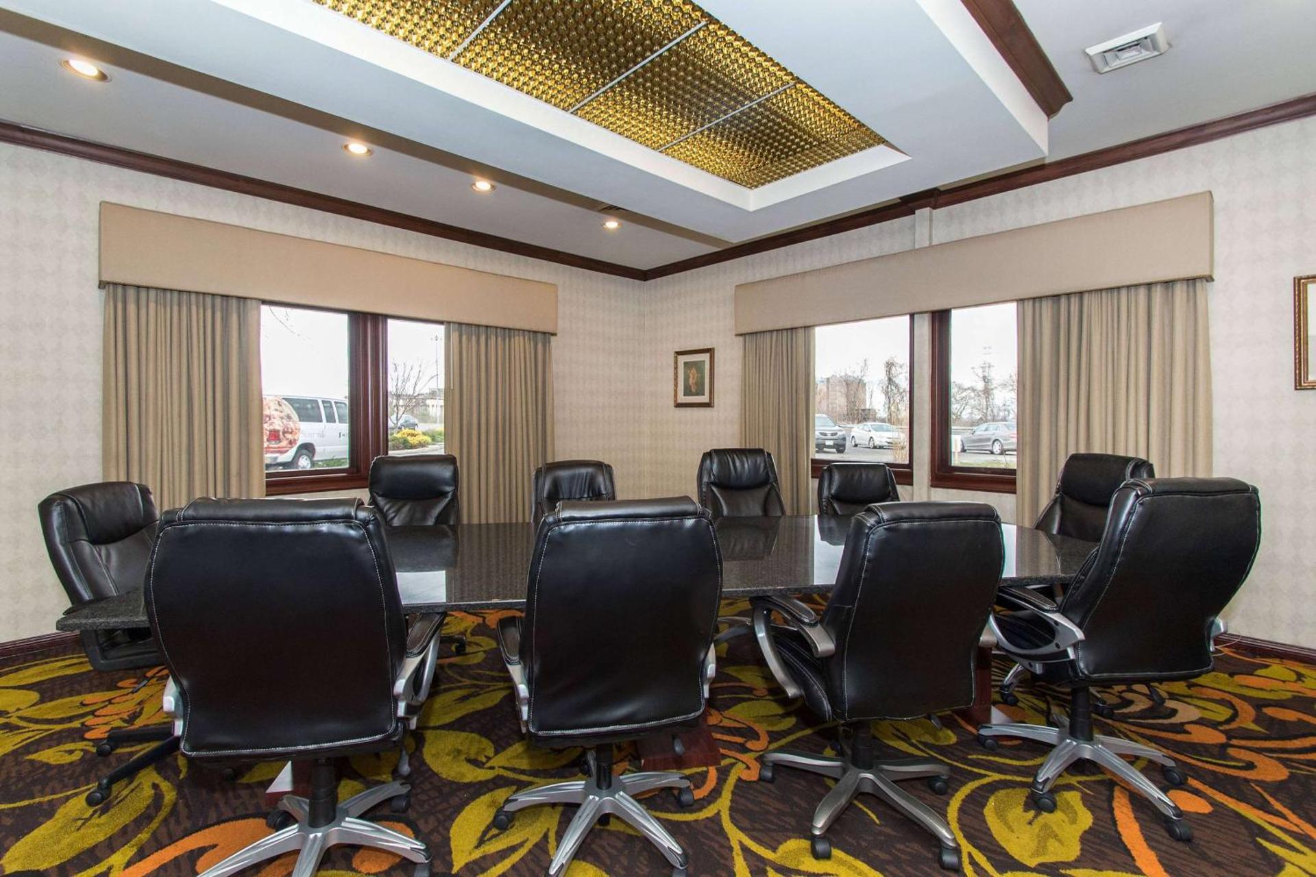 Meeting/conference room