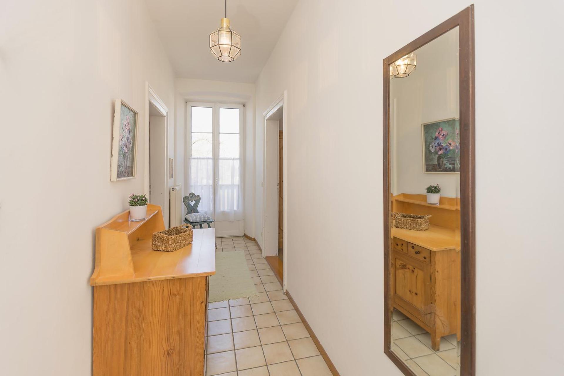 Villa Waldfrieden - Ferienwohnungen und -Haus