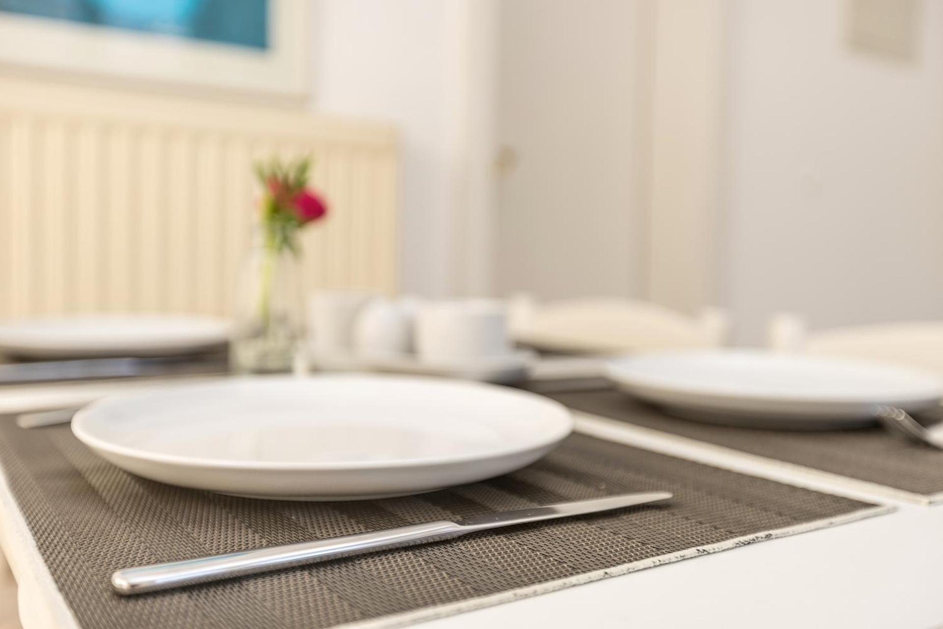 Villa Waldfrieden - Ferienwohnungen und -Haus