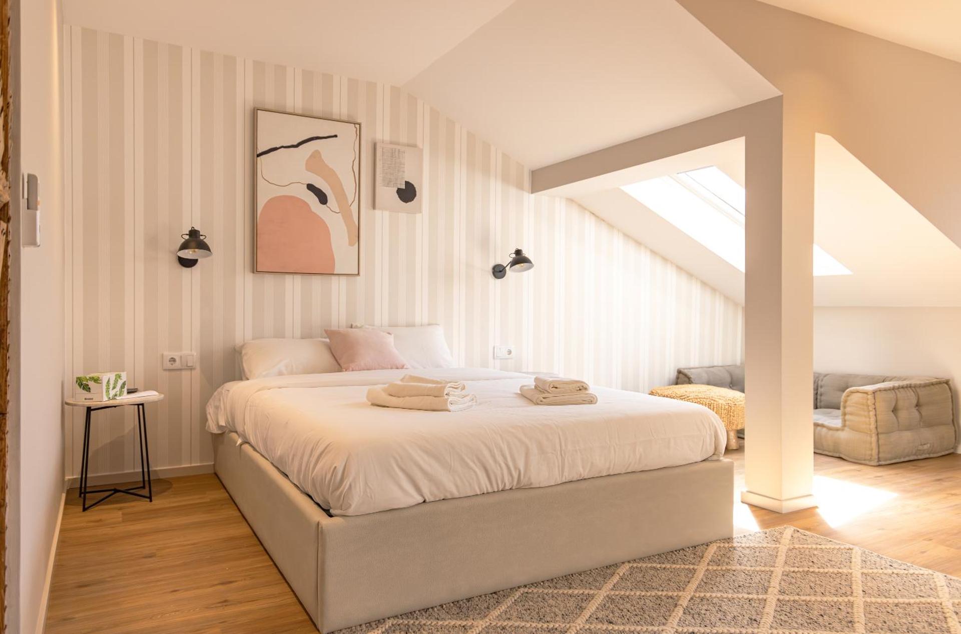 Lisbon Center History Apartment 106 Letters