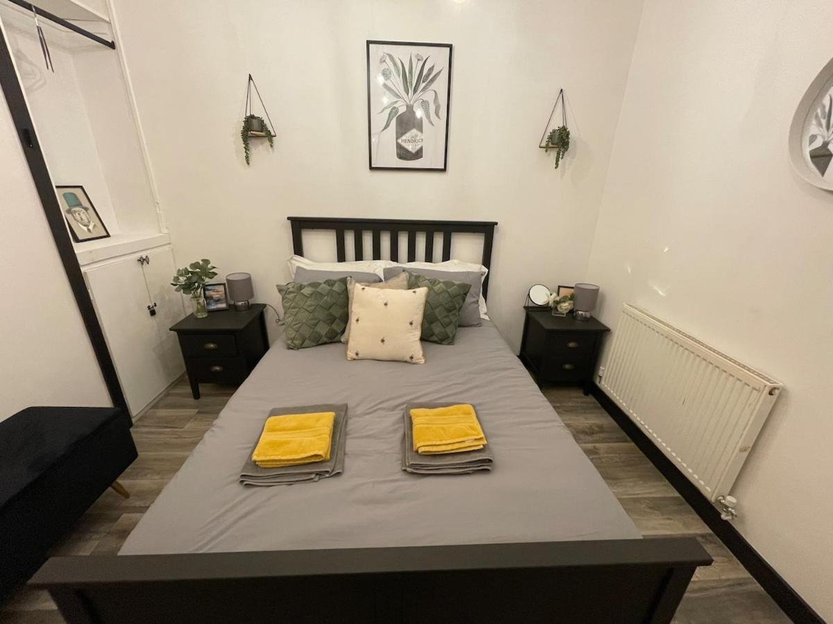 Coney Retreat , Porthcawl