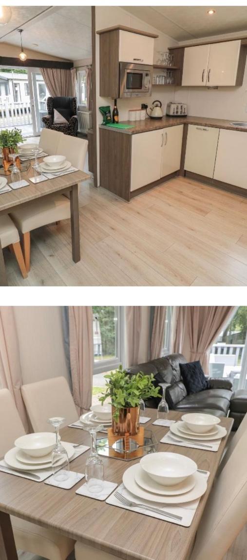 Jax Retreat hot tub and free golf