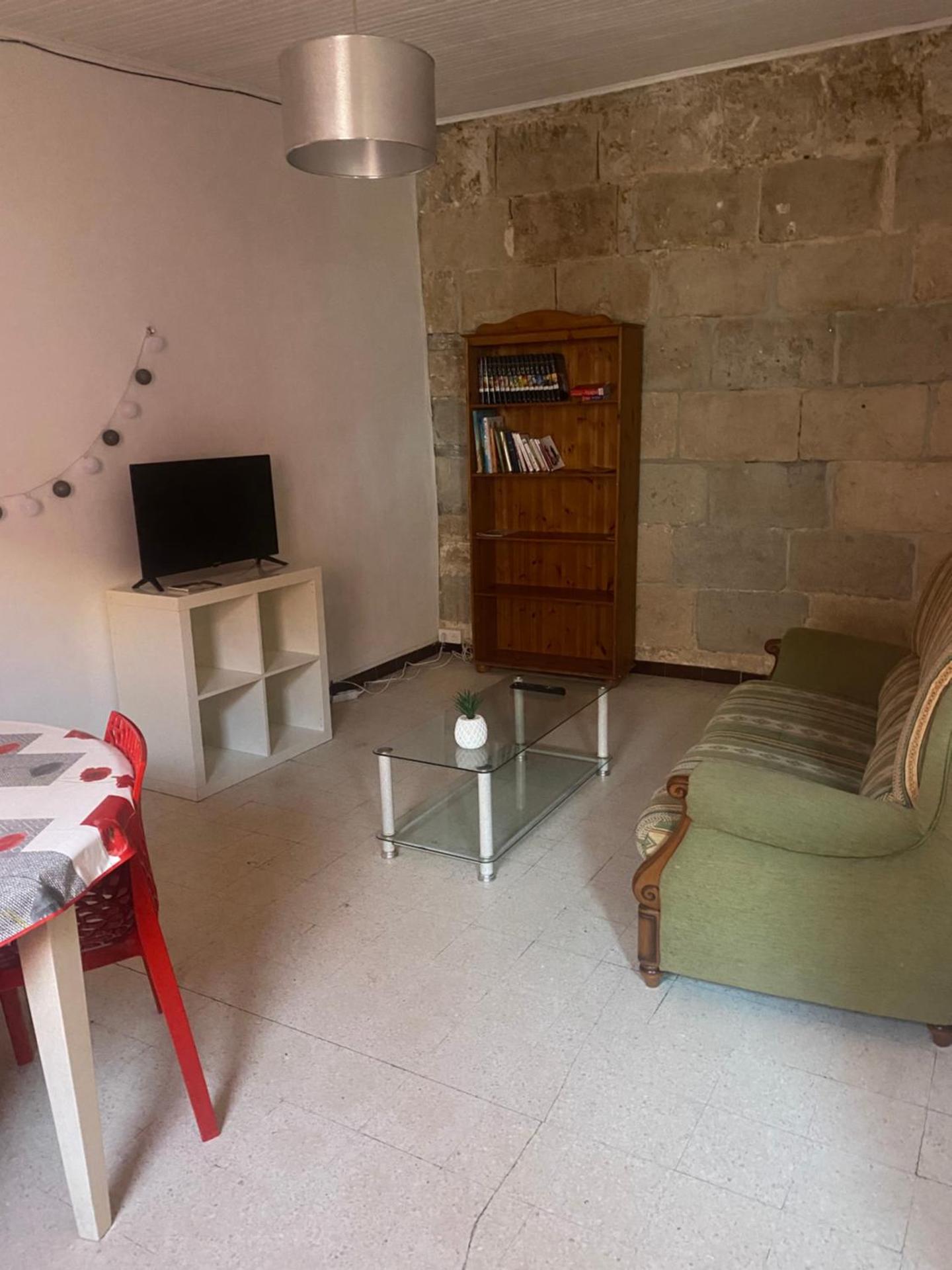 En Camargue, Gîte climatisé proche lac et Mer