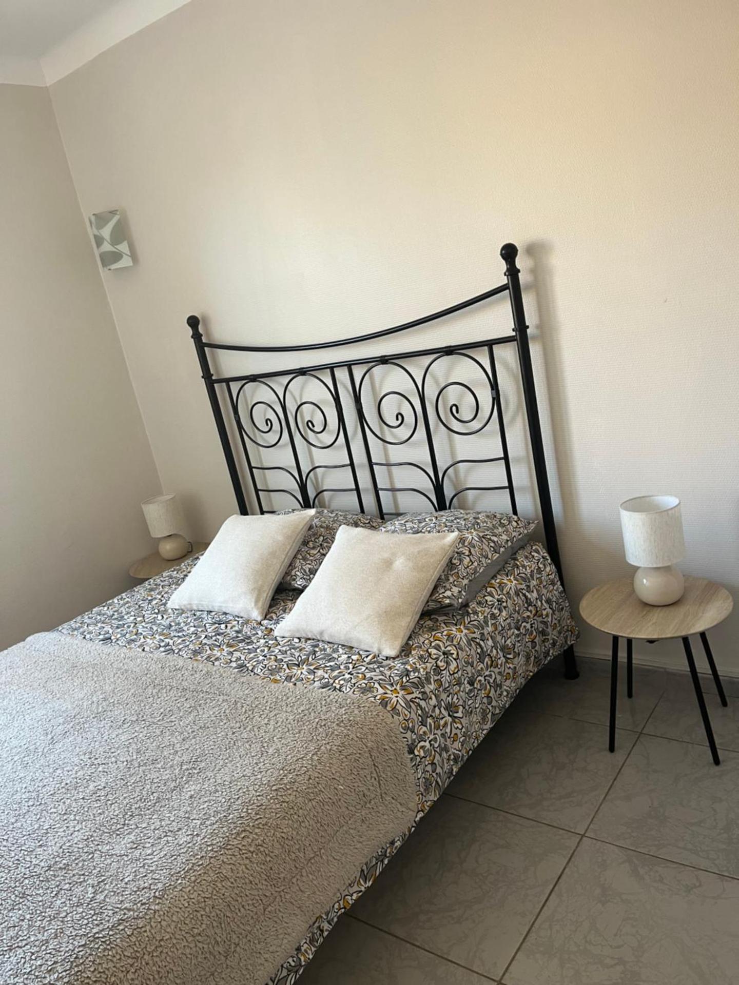 Villa climatisé avec piscine et jacuzzi