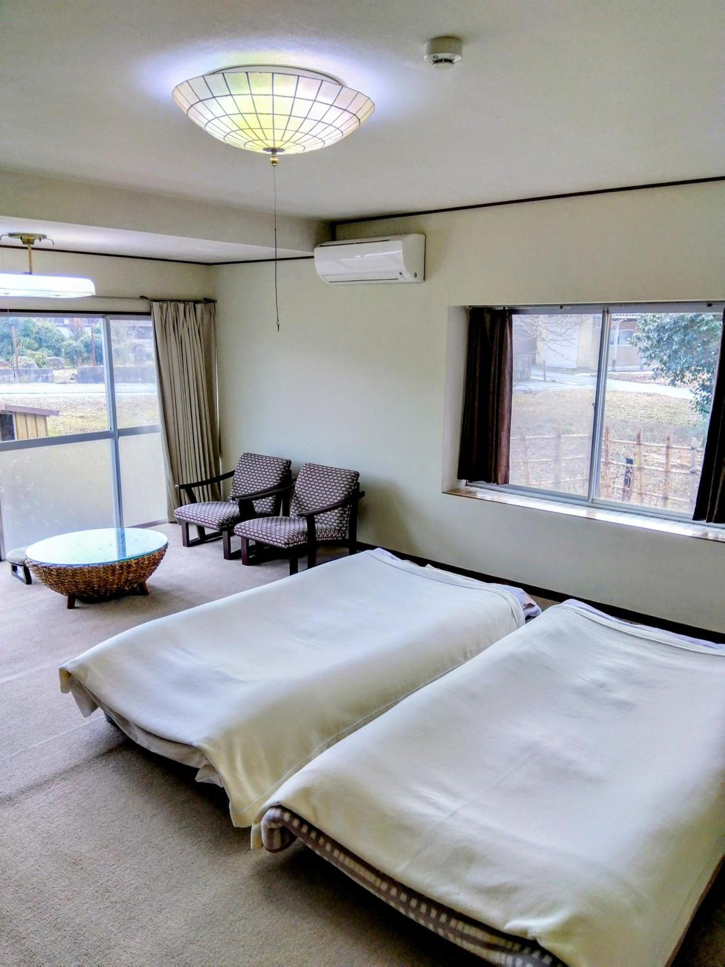 Chambre Double ou Lits Jumeaux - Vue sur Jardin