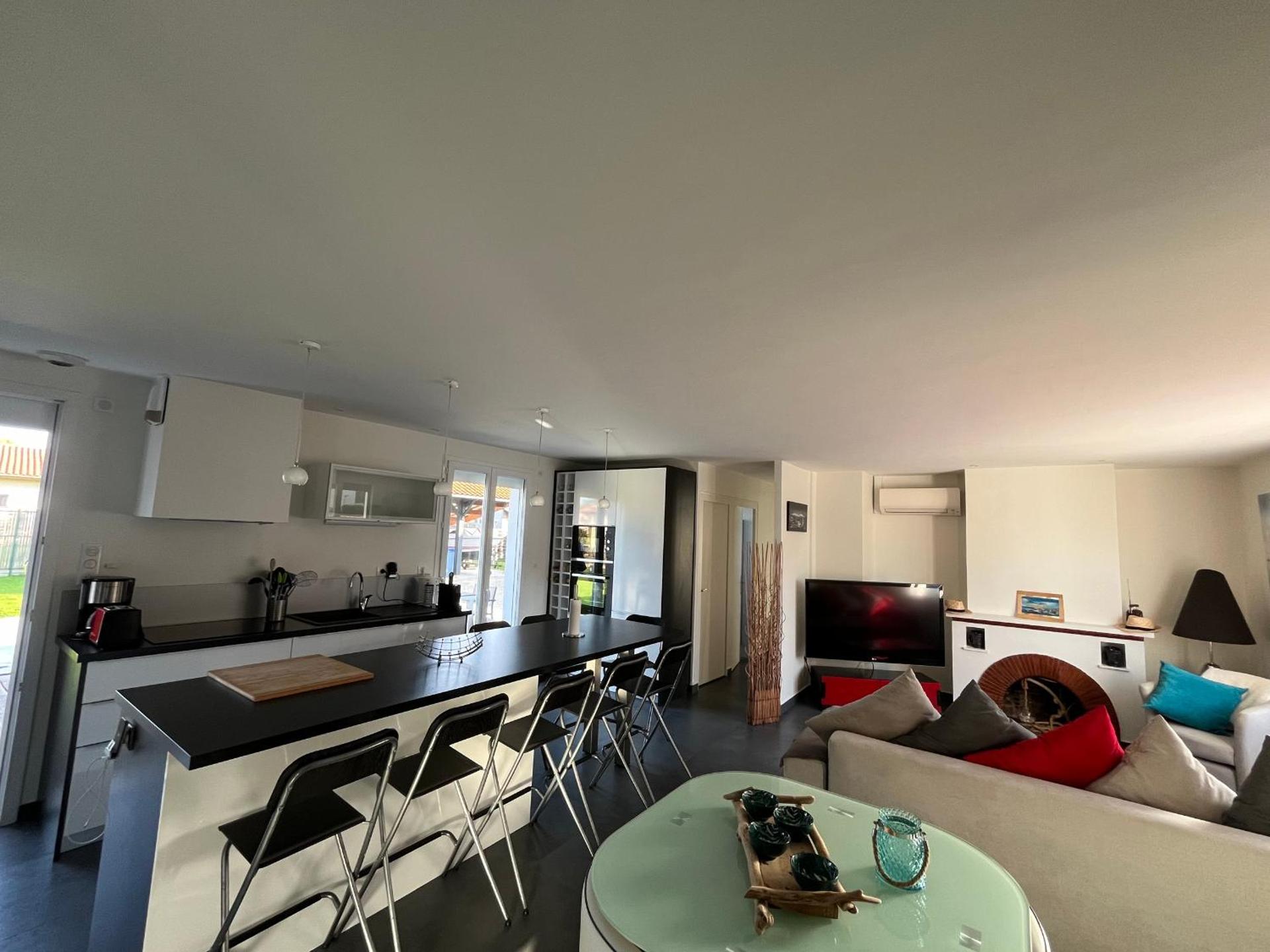 Maison famille avec piscine, Wi-Fi et parking à Gujan-Mestras - FR-1-319-583