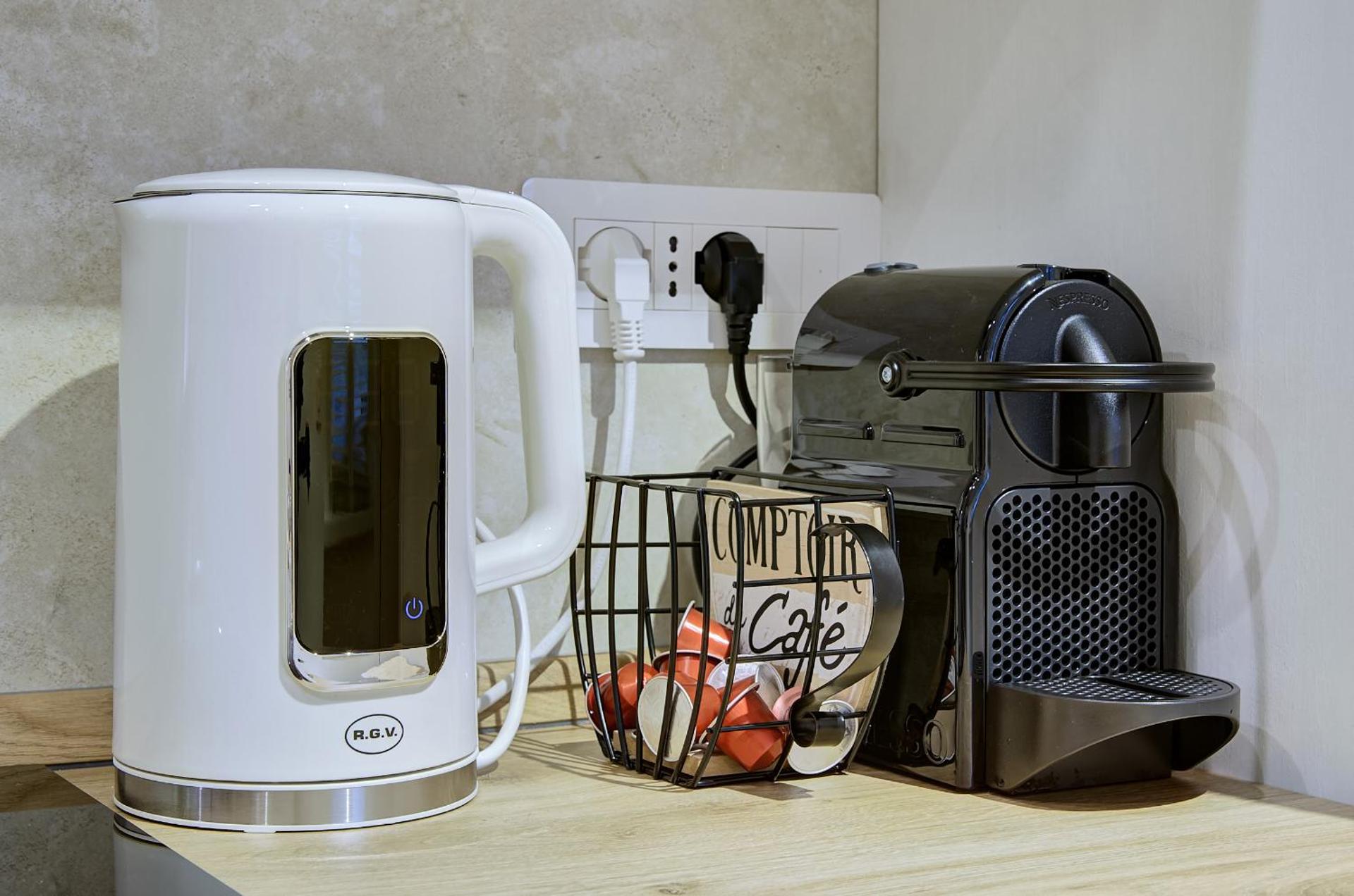 Coffee/tea facilities