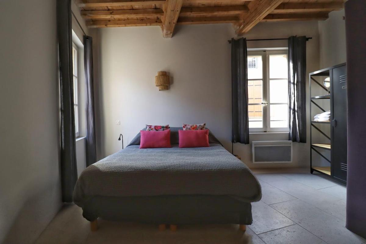 Appartement de Caractère avec Cachet Unique à Uzès