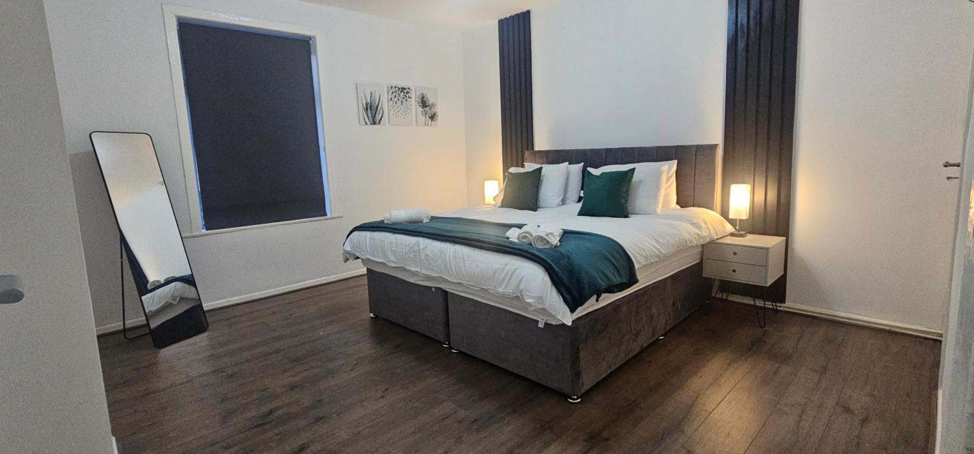 Newly renovated cosy home BB10