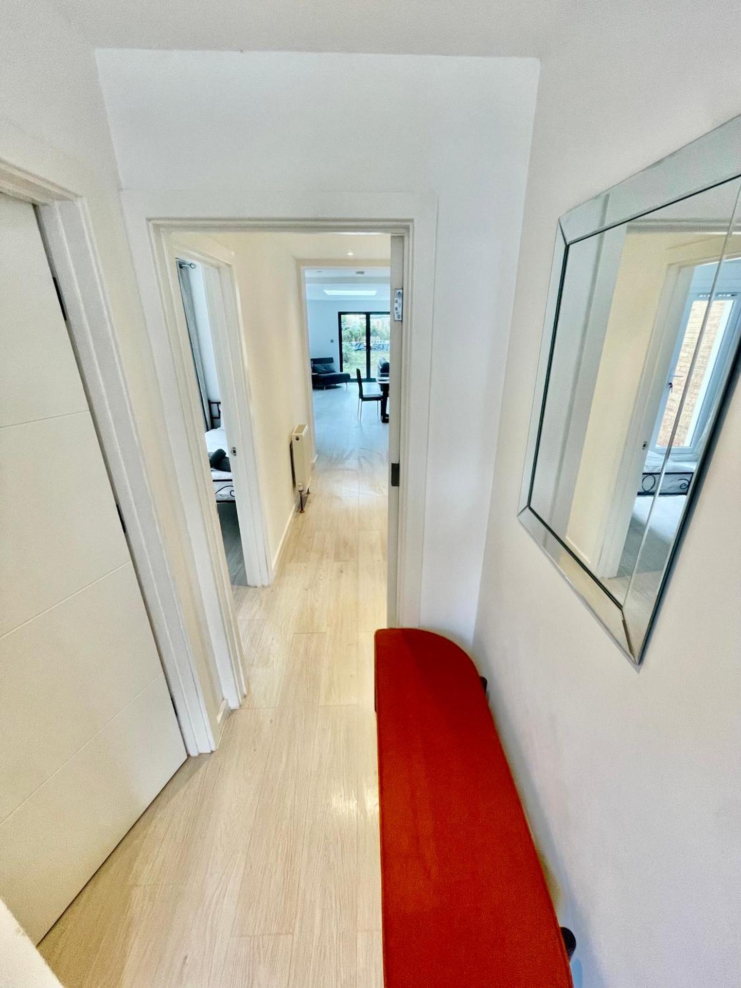 beautiful 3 bedroom apartment in cambridge sleeps 7