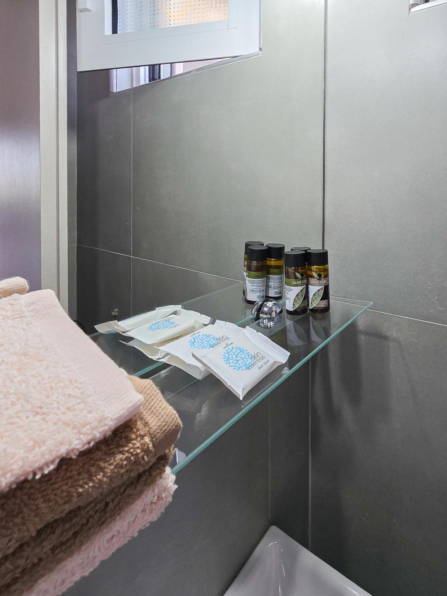 Two-Bedroom Apartment with Balcony and Sea View