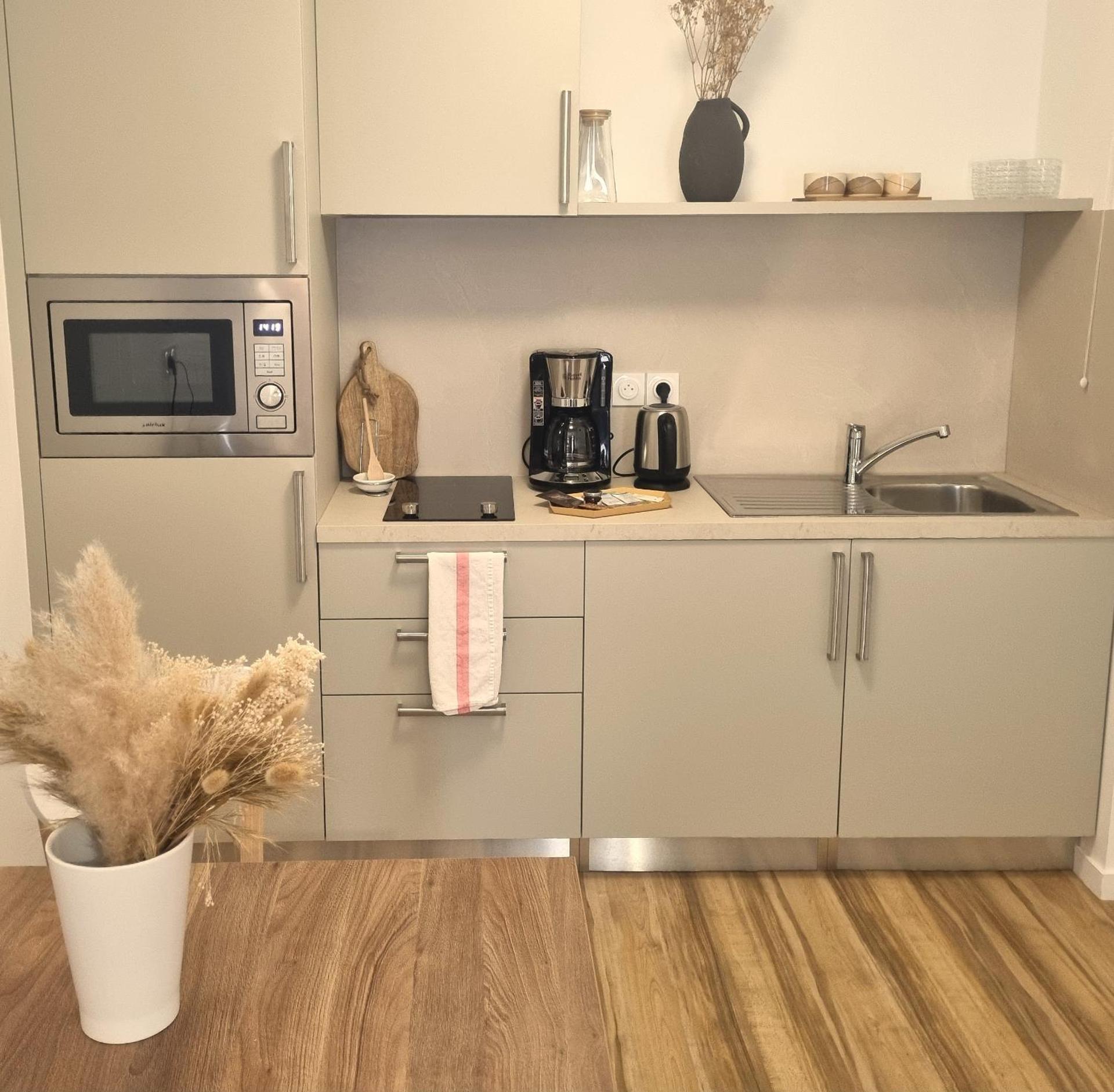 Coffee/tea facilities