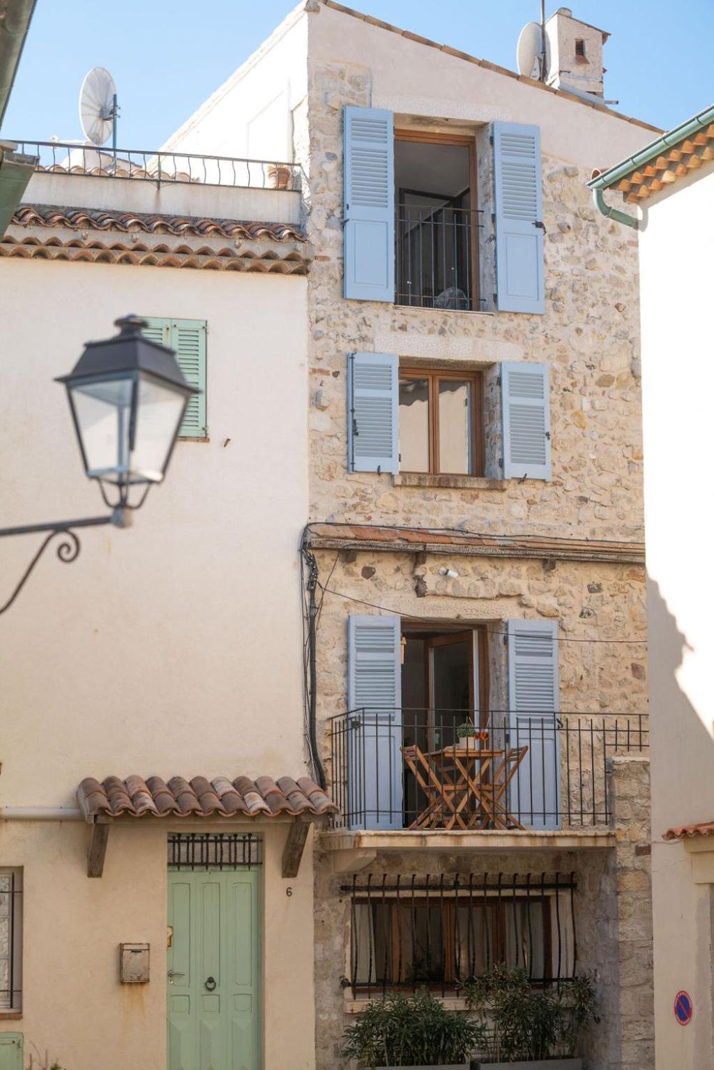 La Pablita by Evasion Riviera, Vieil Antibes, Remparts