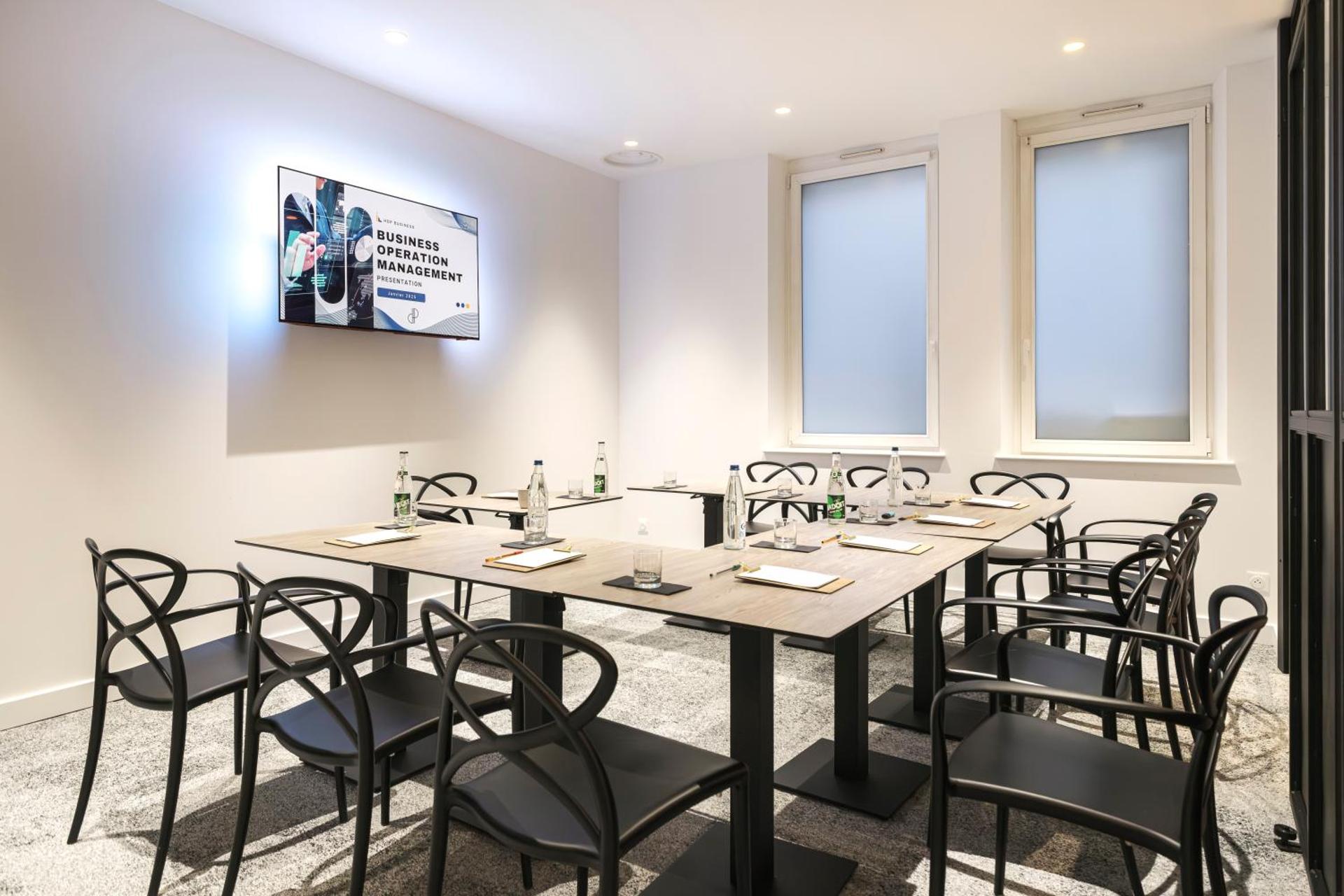 Meeting/conference room