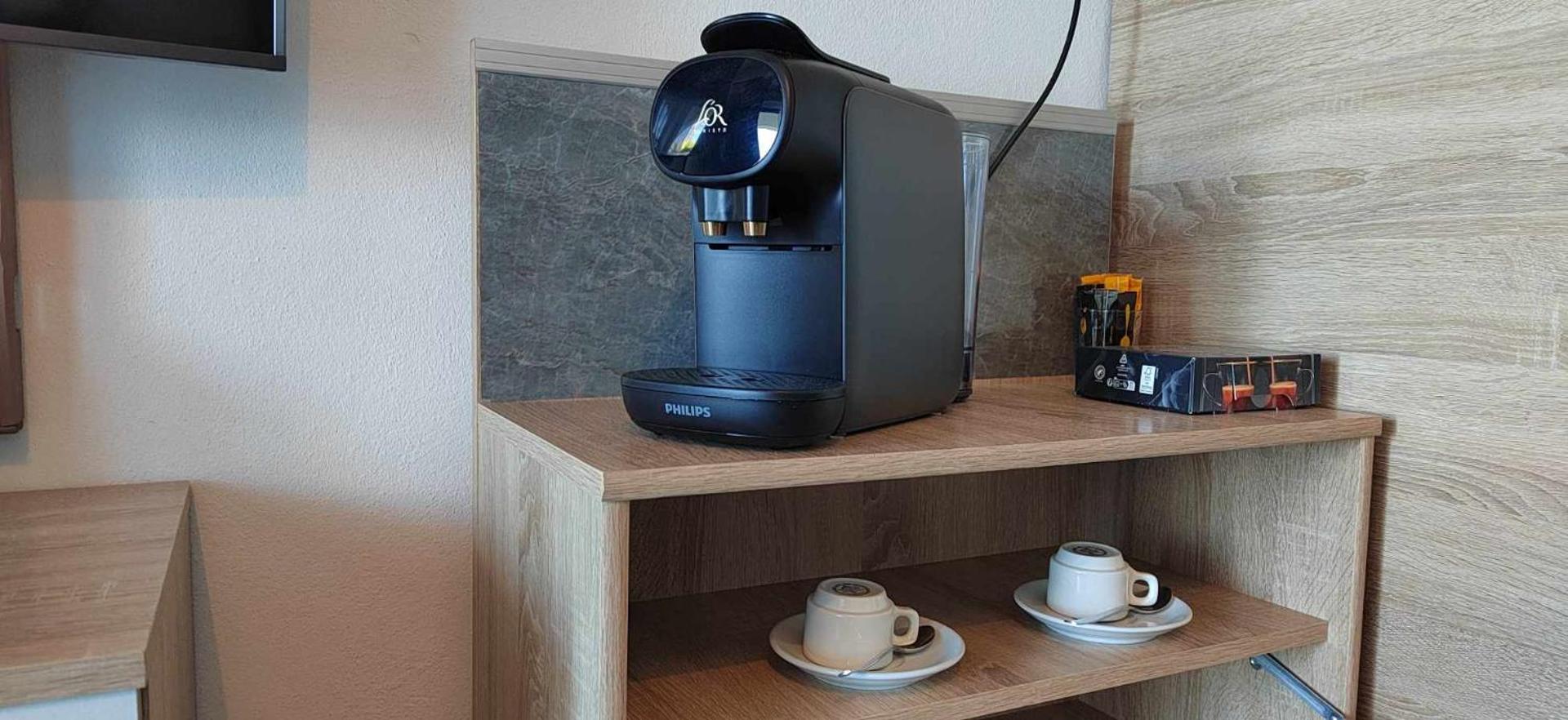 Coffee/tea facilities