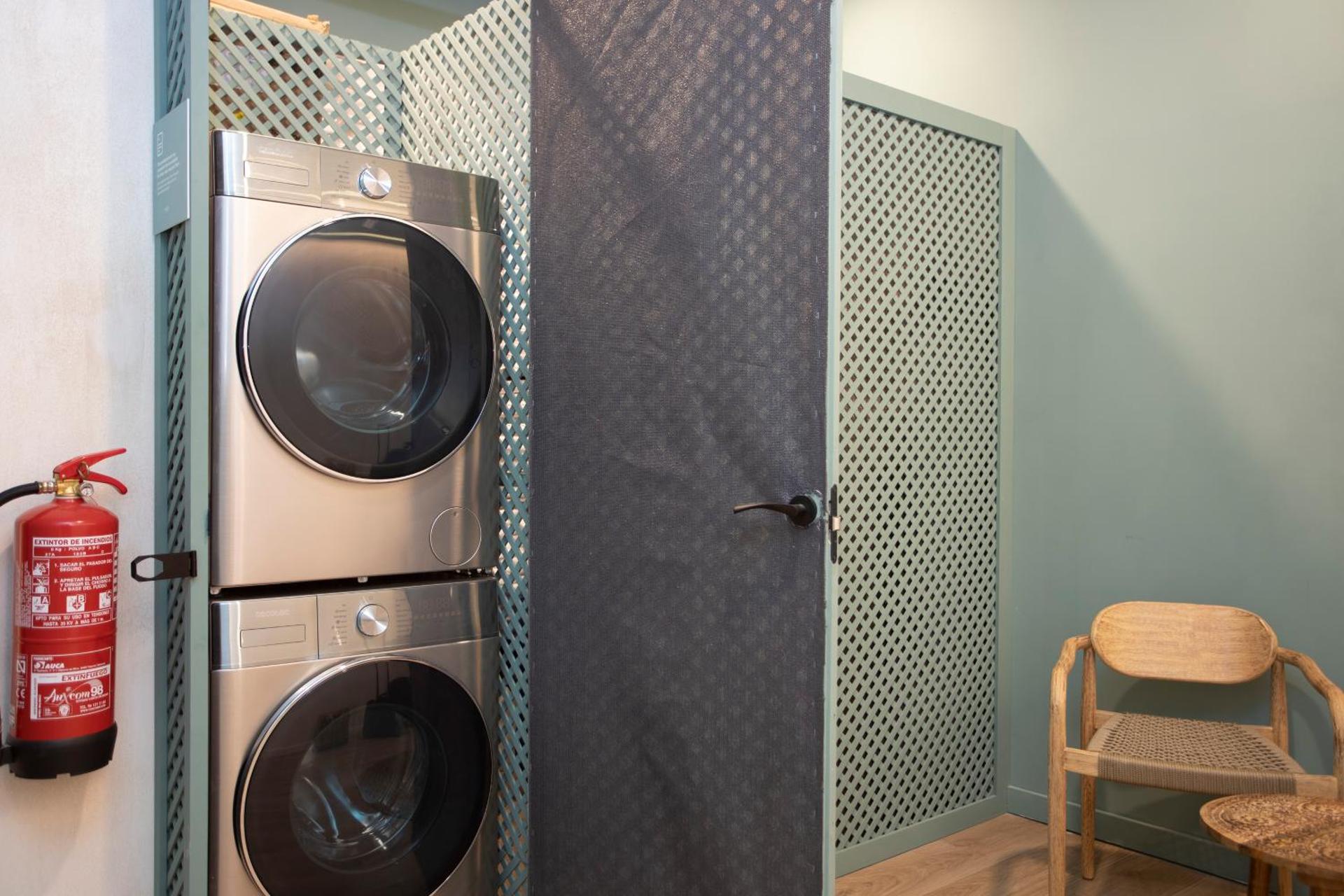 Nomad Haux Mestalla Room 101