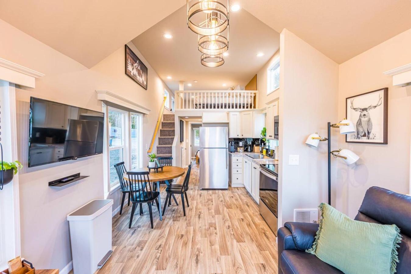 Rainforest Tiny Home Retreat #29 Rustic Modern