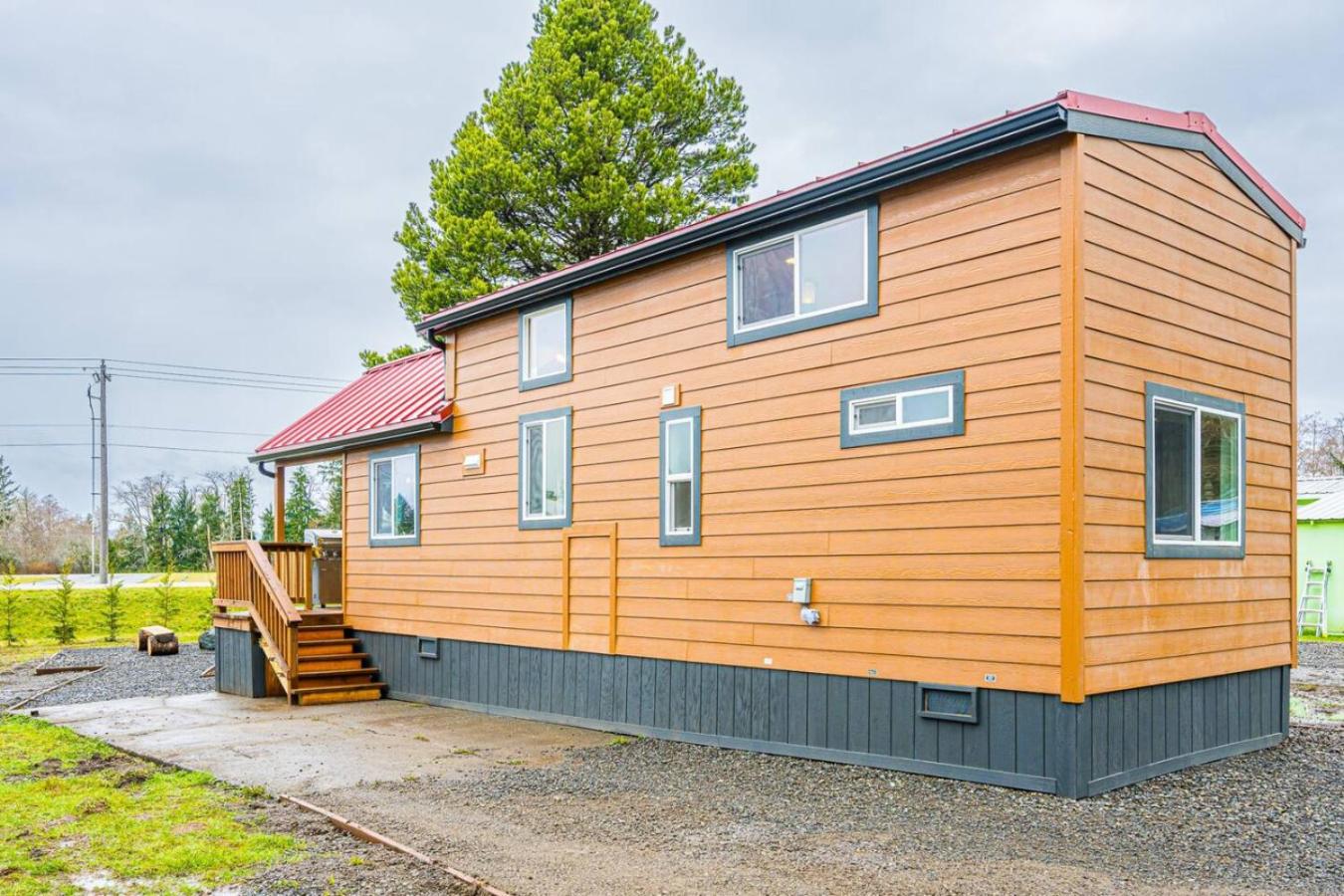 Rainforest Tiny Home Retreat #29 Rustic Modern