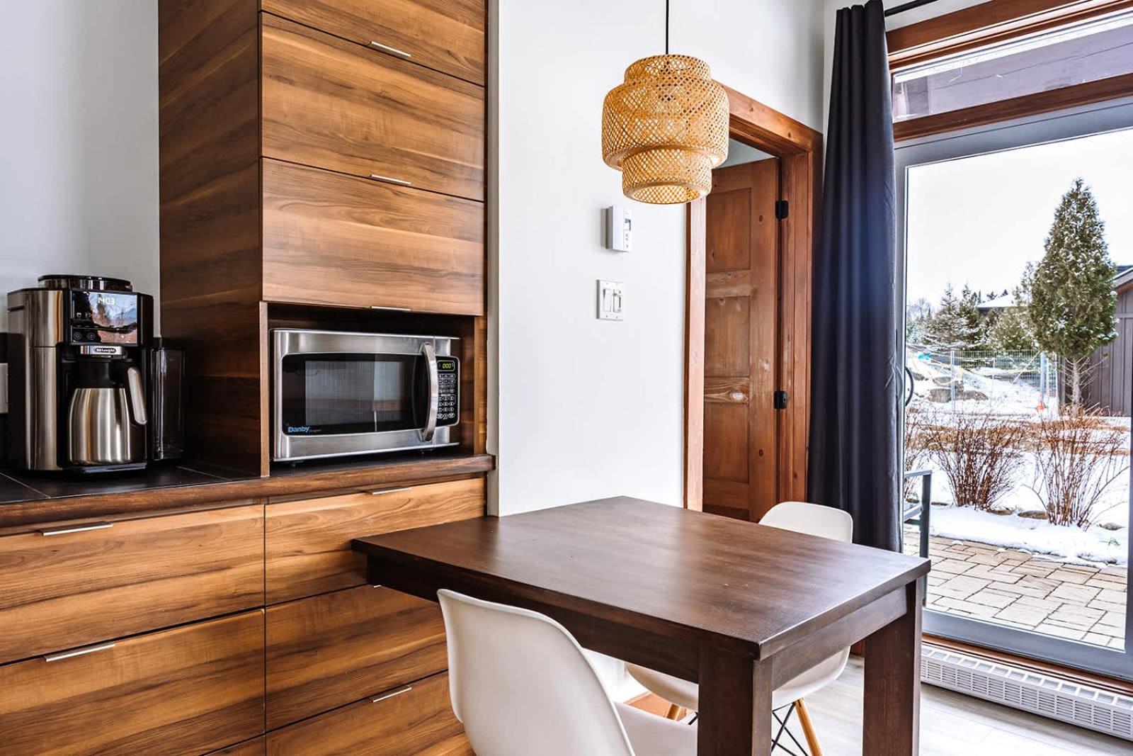 Lakefront Studio with Resort Mountain View