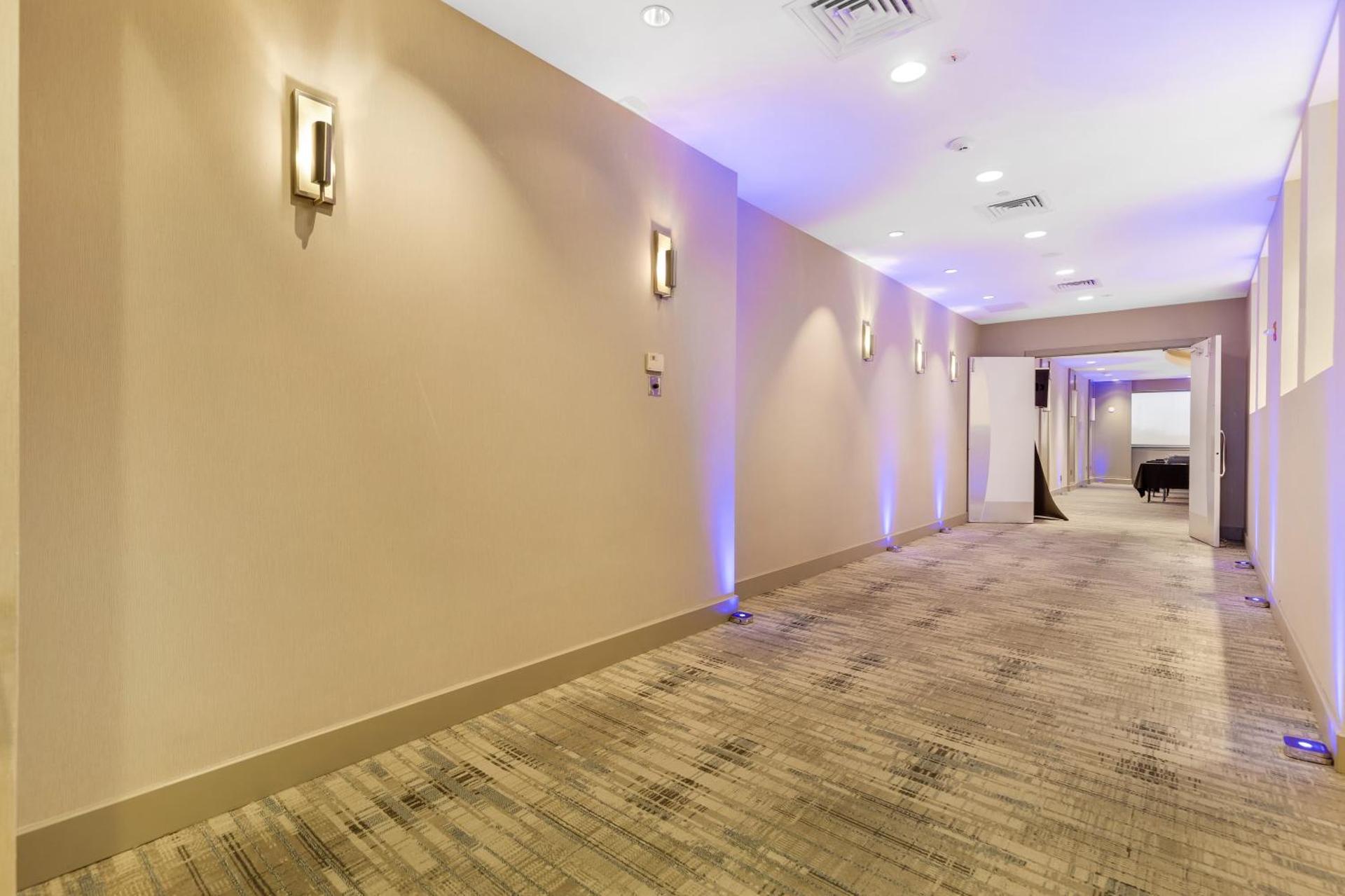 Meeting/conference room