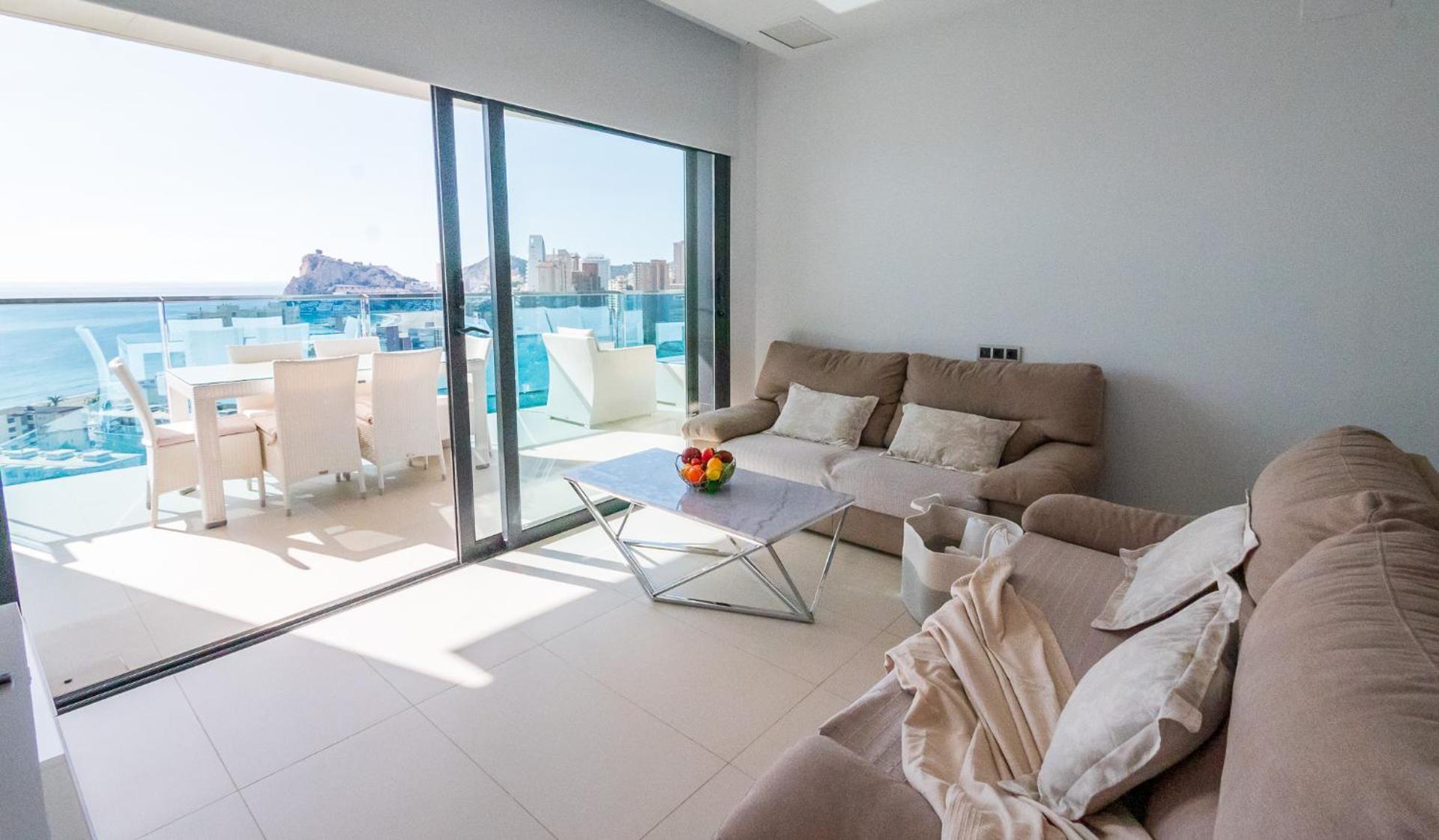 Sunset Drive 9 - 105 Premium