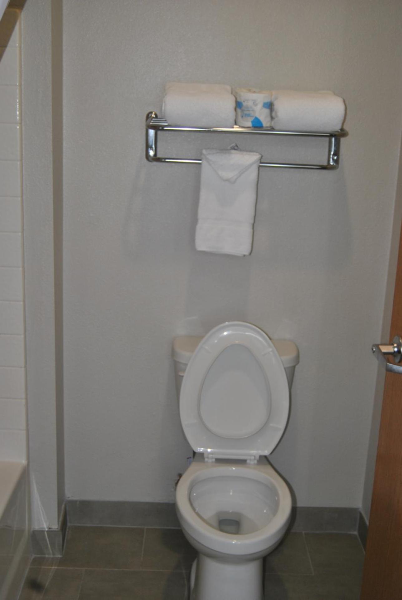 Deluxe King Room - Non-Smoking