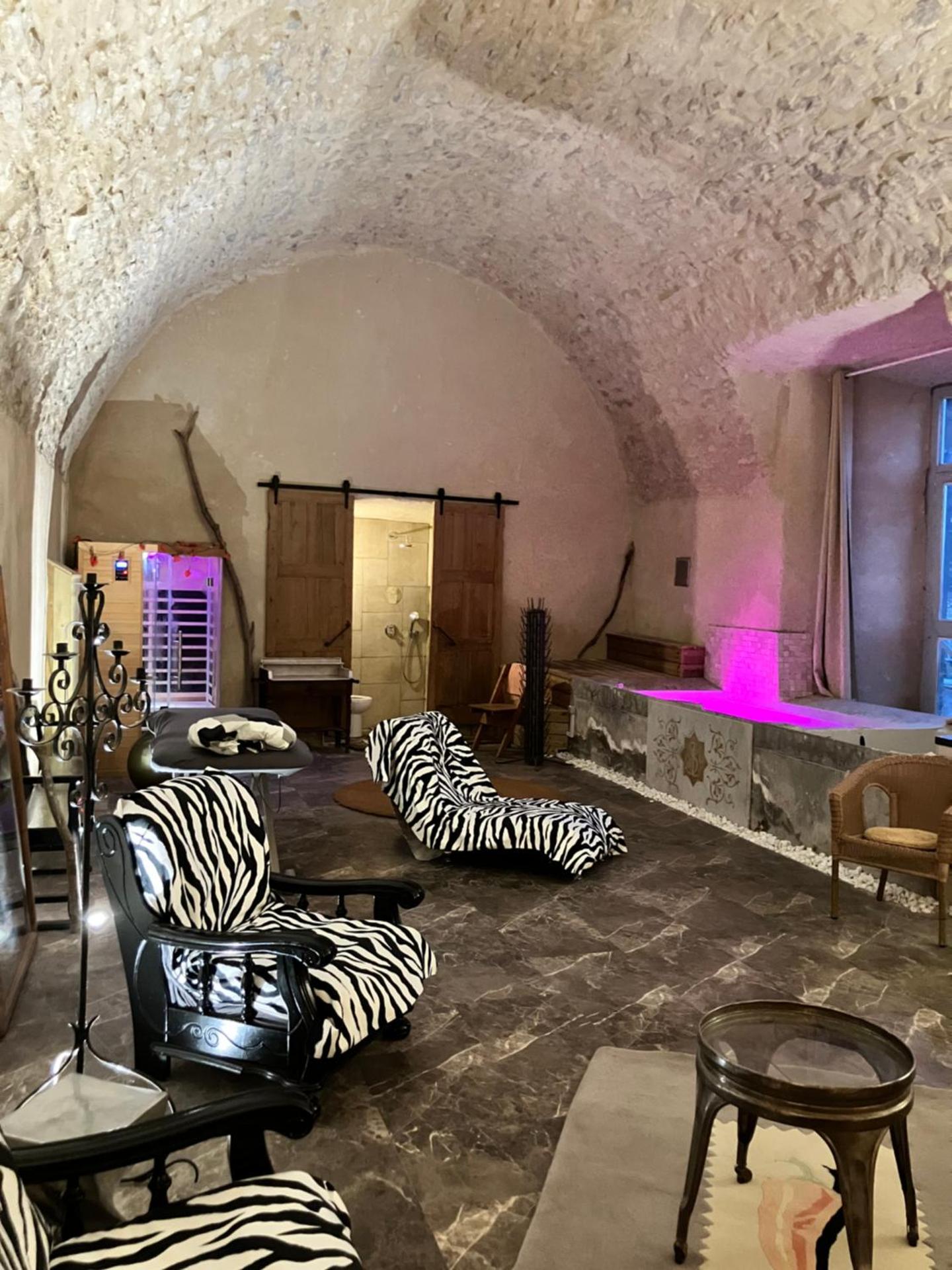 LES JARDINS DE LA CATHÉDRALE chambres d Hôtes gîte de groupe