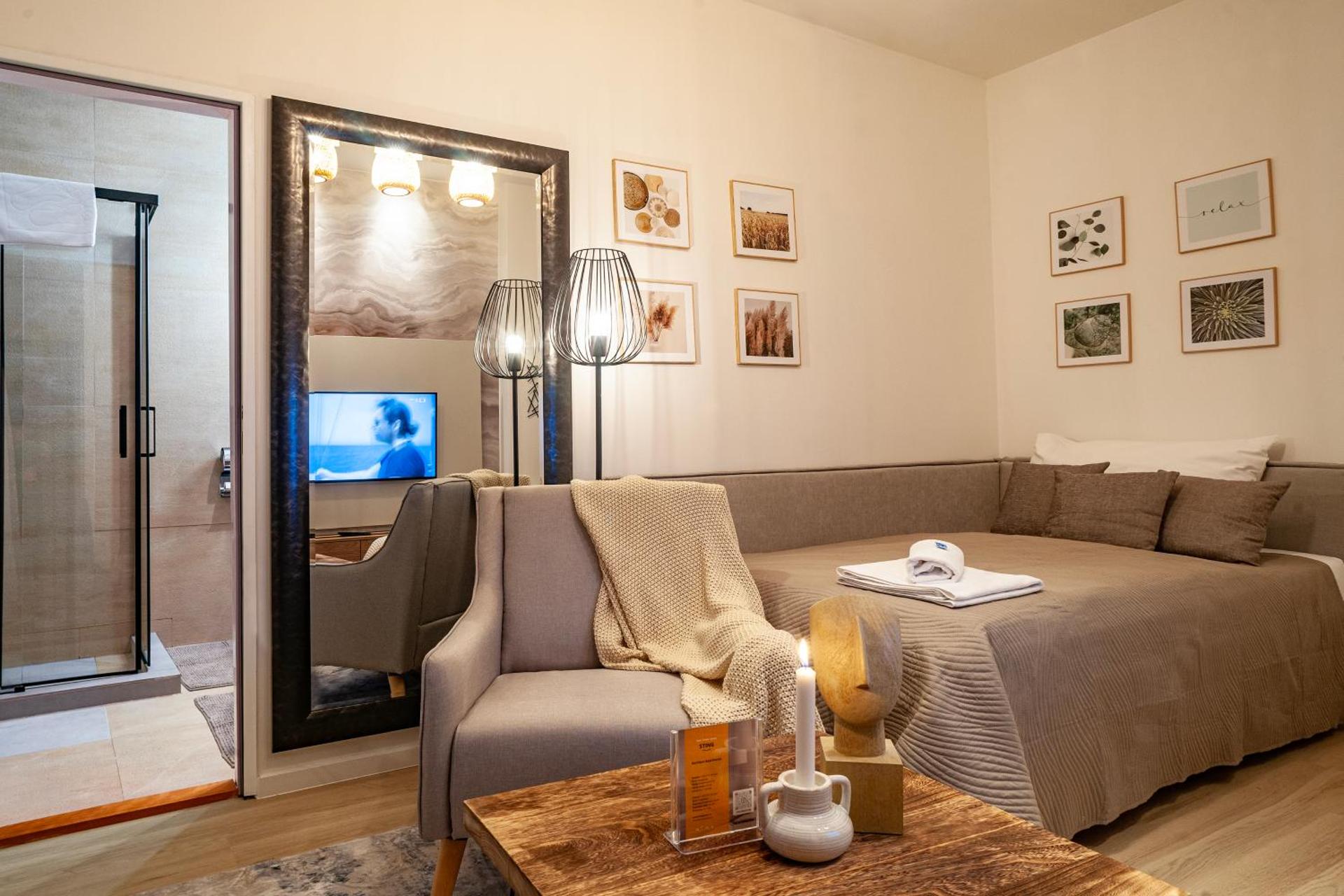 STING Boutique Apartments