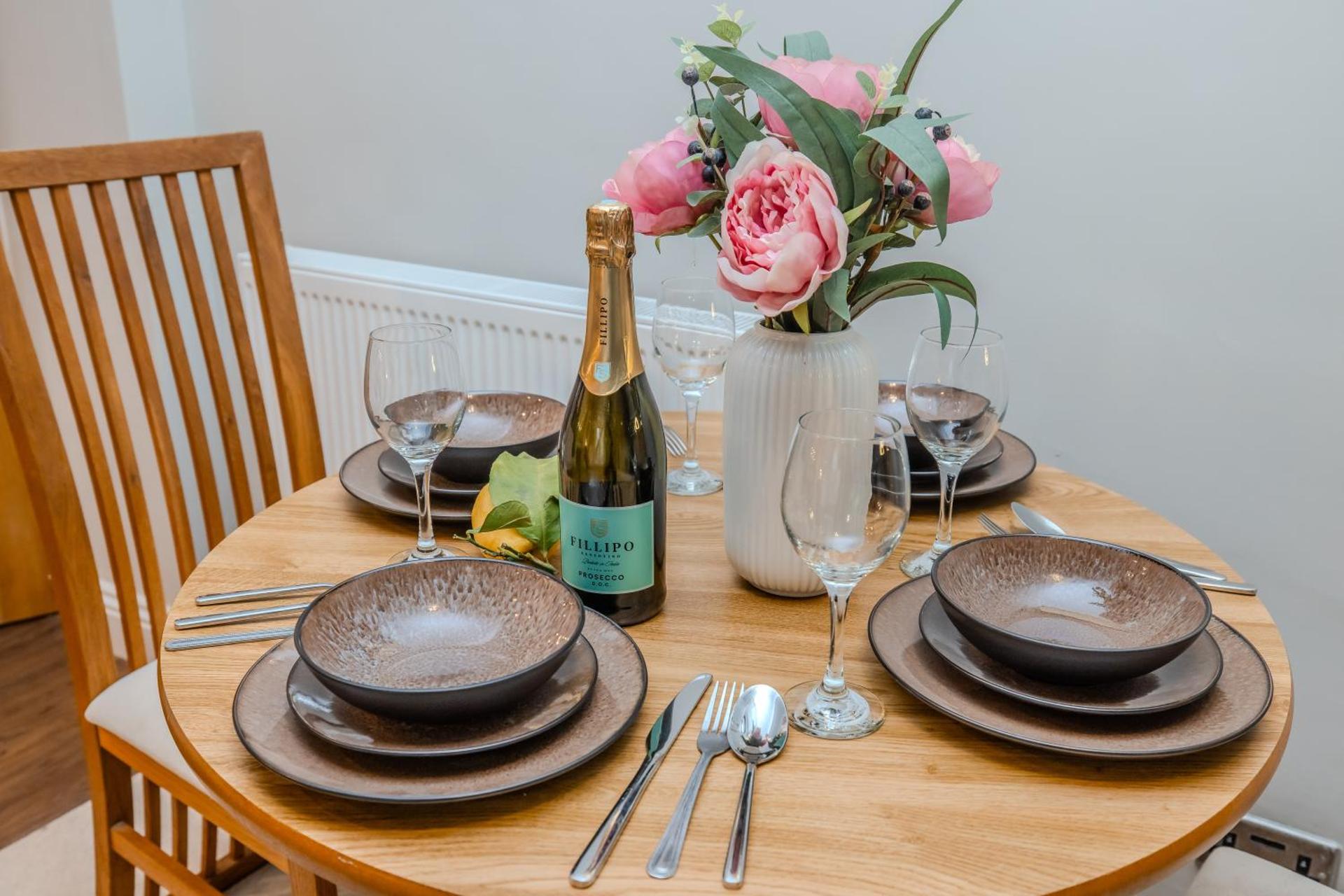 Beautiful1 Bedroom Flat Next to Brighton Beach