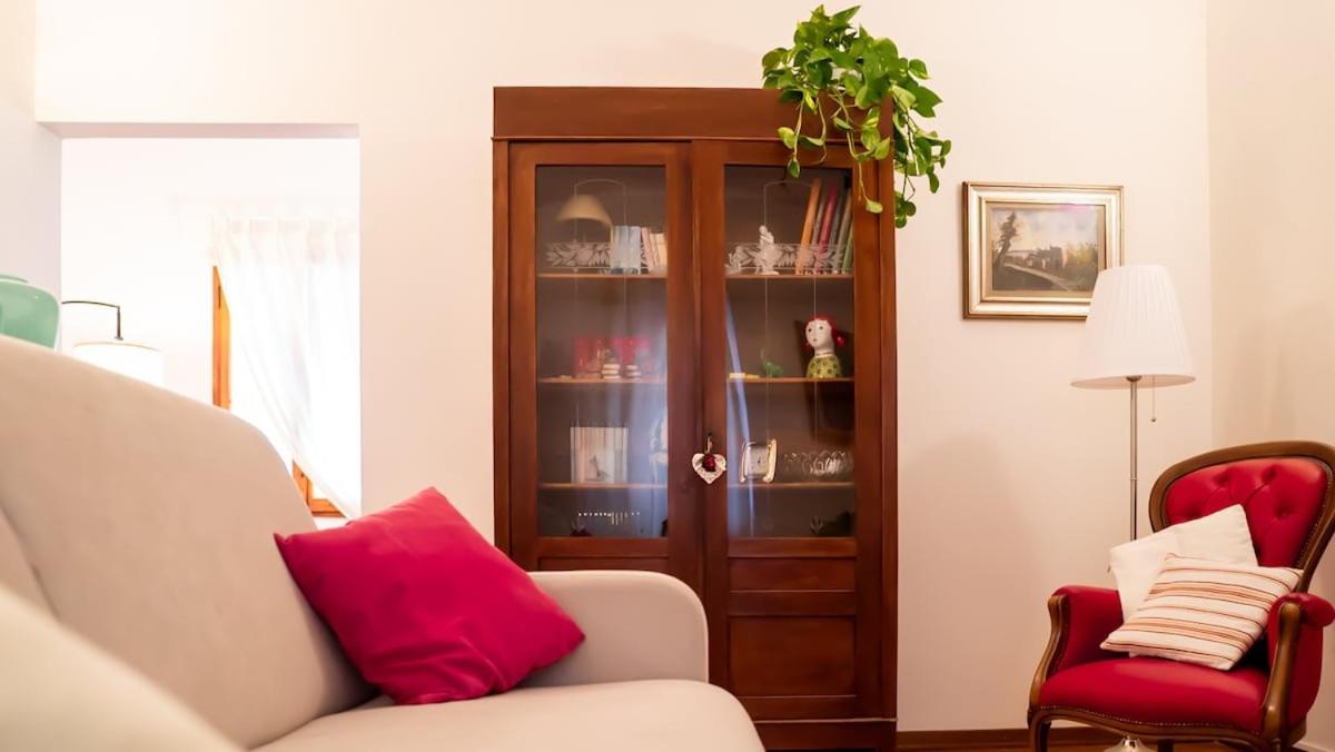 casa miranda - terrace on the river near Florence