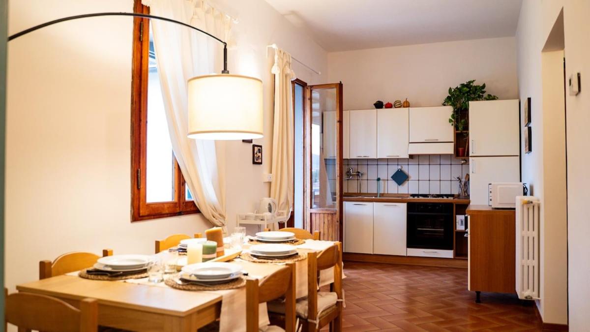 casa miranda - terrace on the river near Florence