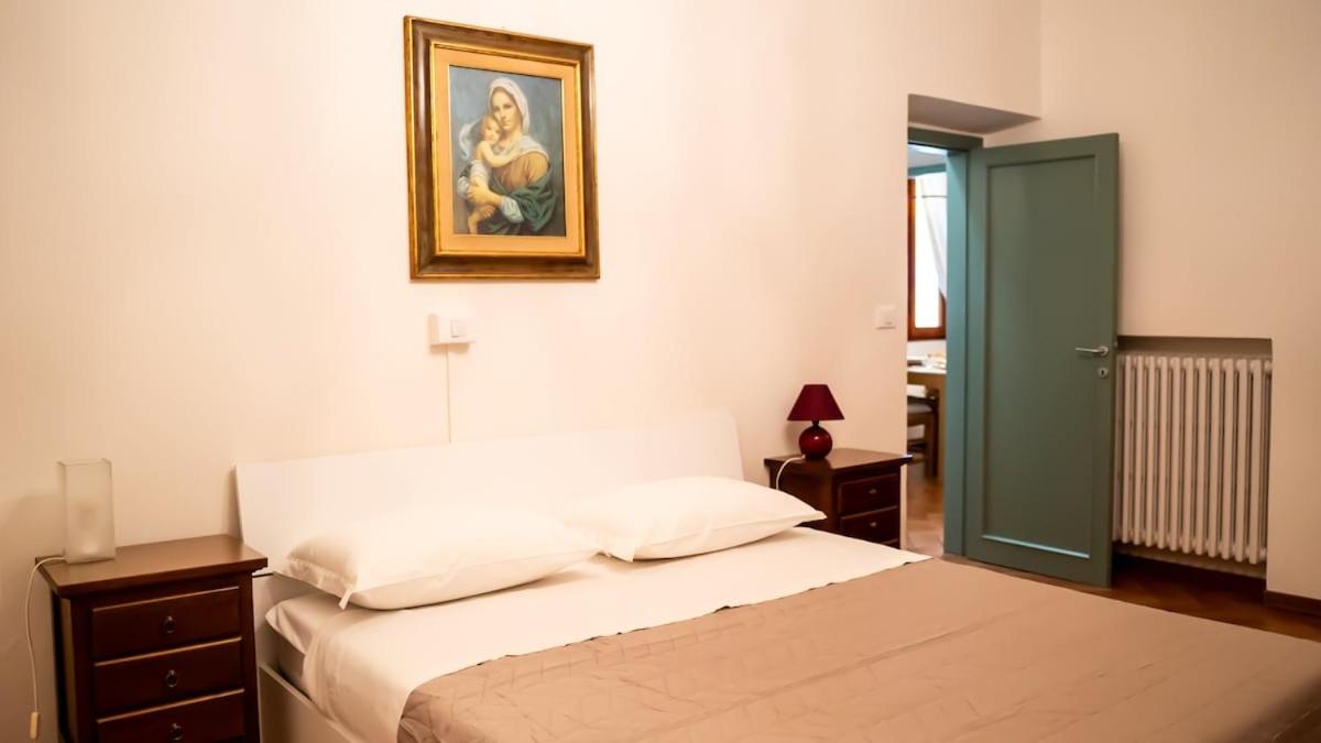 casa miranda - terrace on the river near Florence