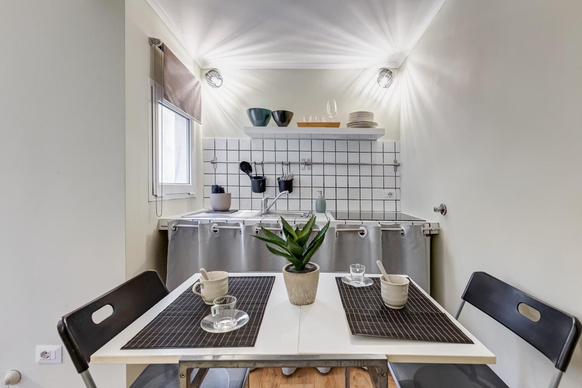 Kitchen or kitchenette